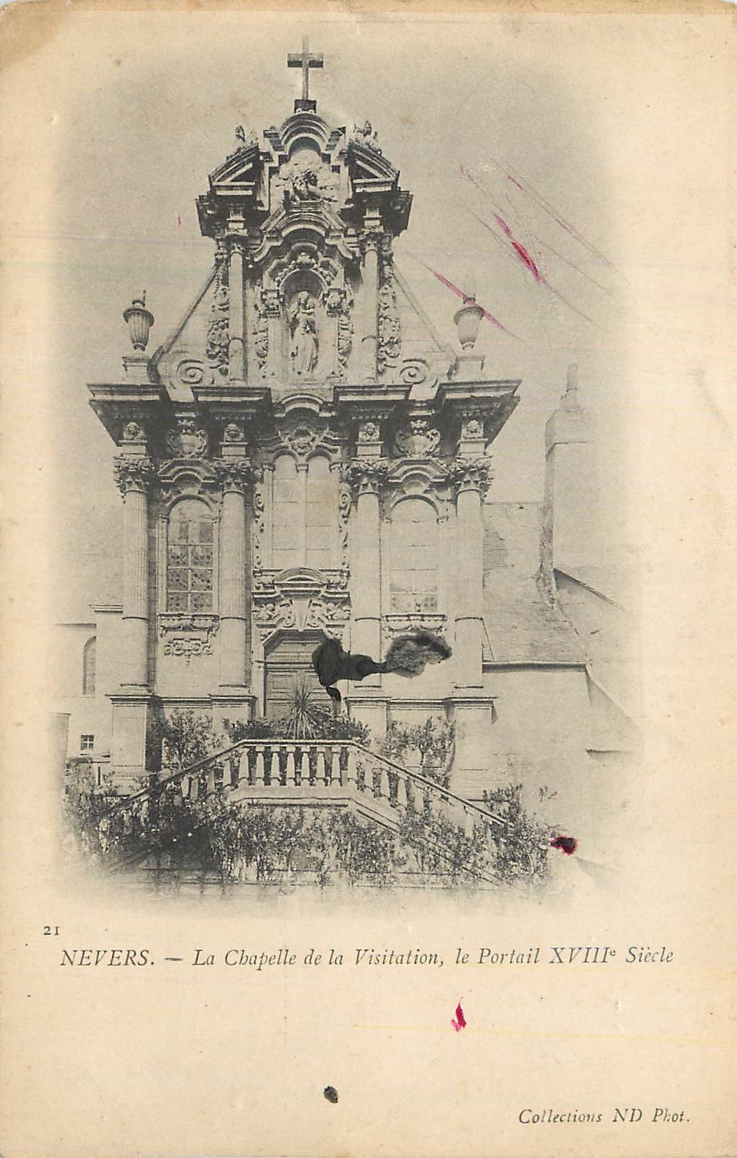 CPA Nevers la chapelle de la visitation de portail XVIIIe s
