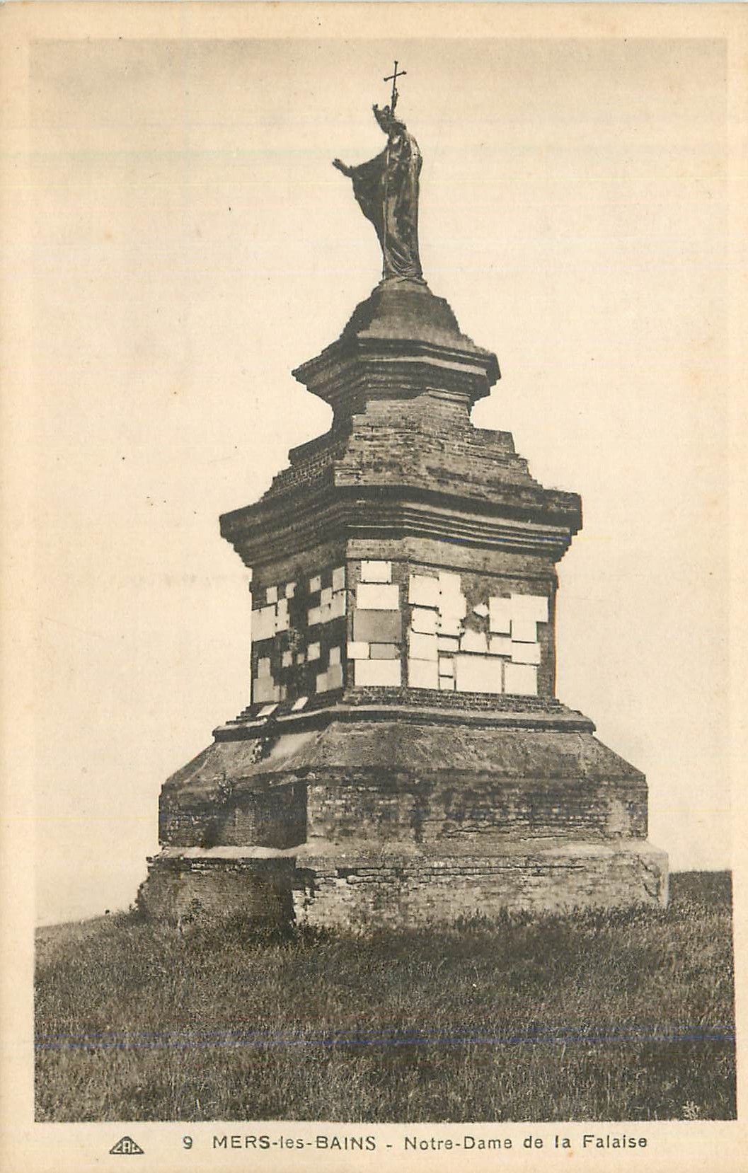 CPA Mers-les-Bains Notre Dame de la Falaise