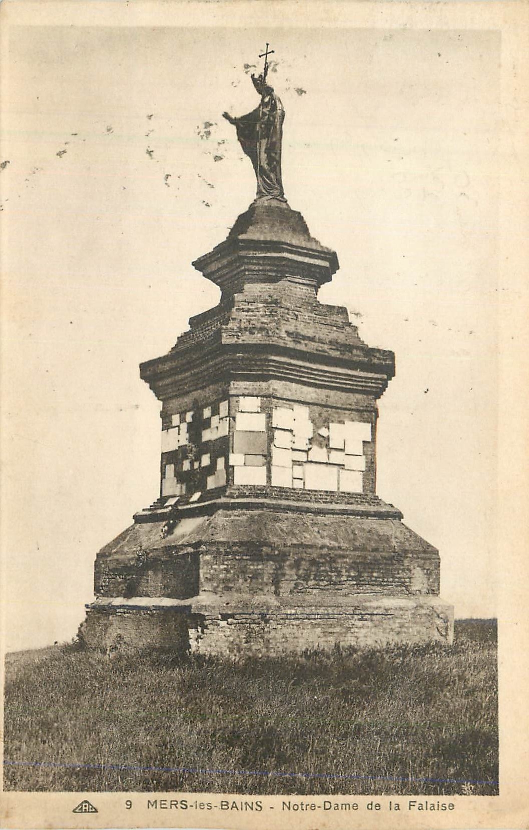 CPA Mers-les-Bains Notre-Dame de la Falaise