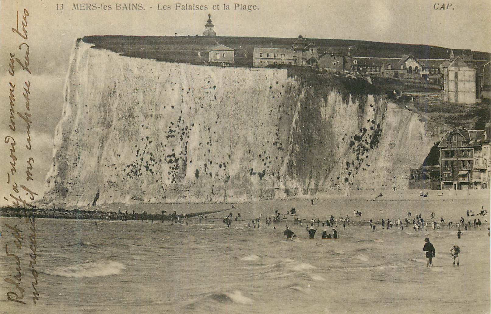 CPA Mers-les-Bains Les Falaises et la Plage