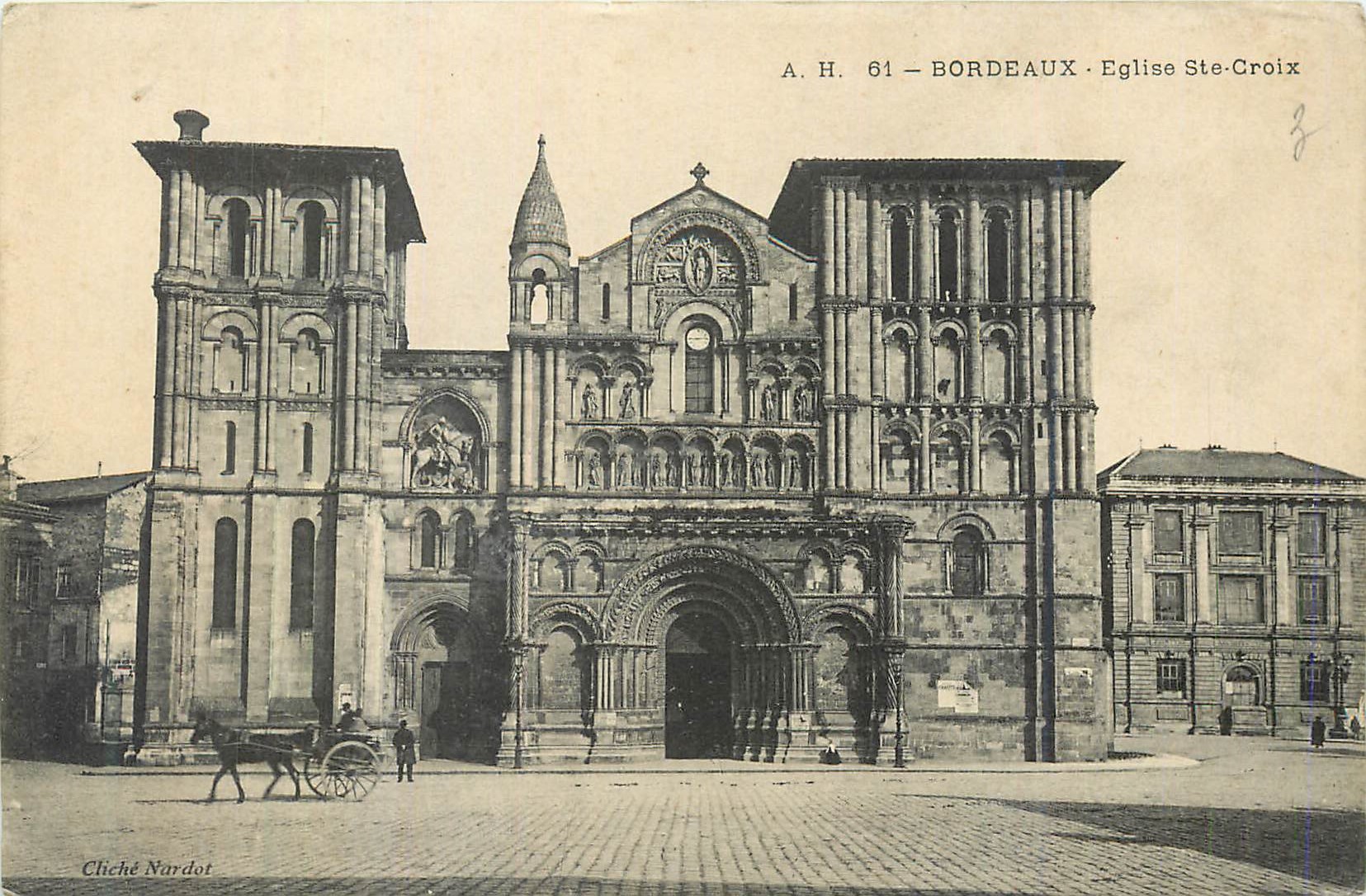 CPA Bordeaux Eglise Ste-Croix
