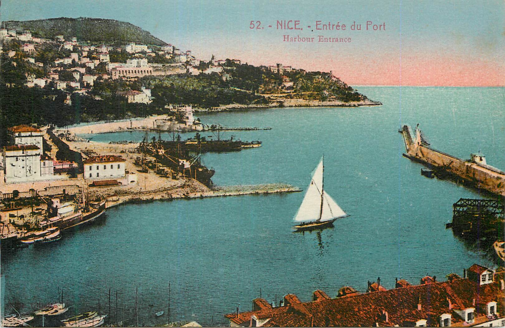 CPA Nice Entree du Port Bateau