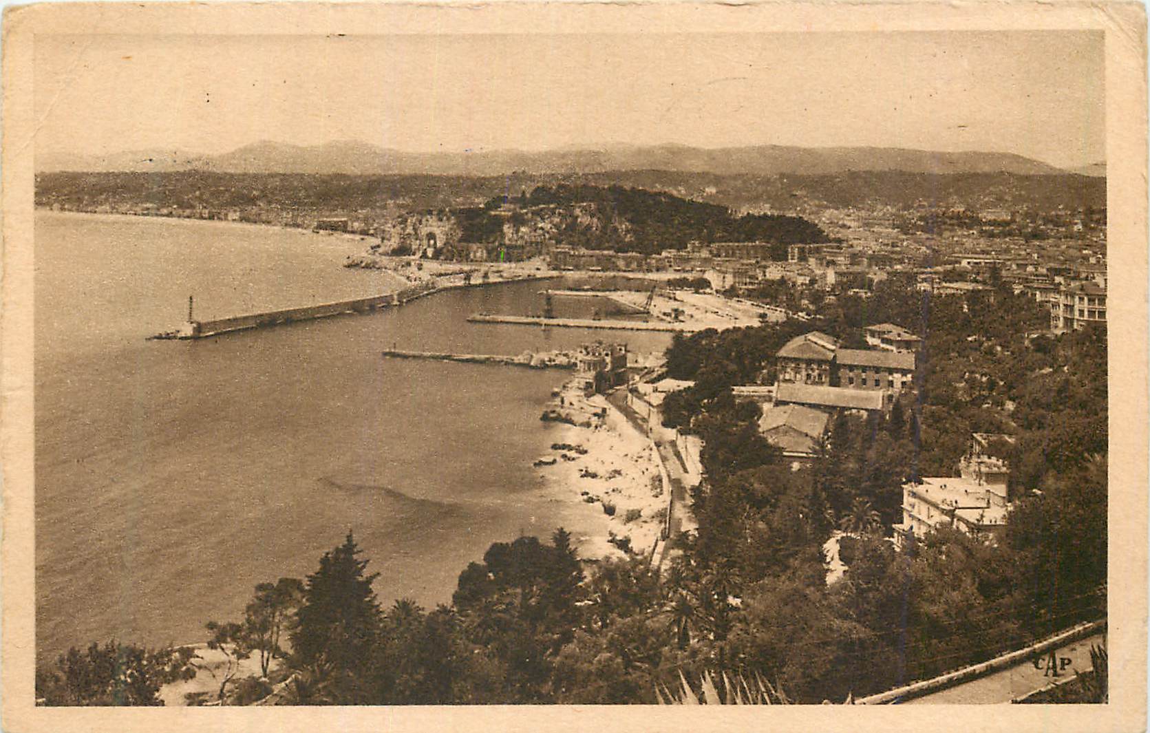 CPA Nice Vue generale prise du Mont Boron