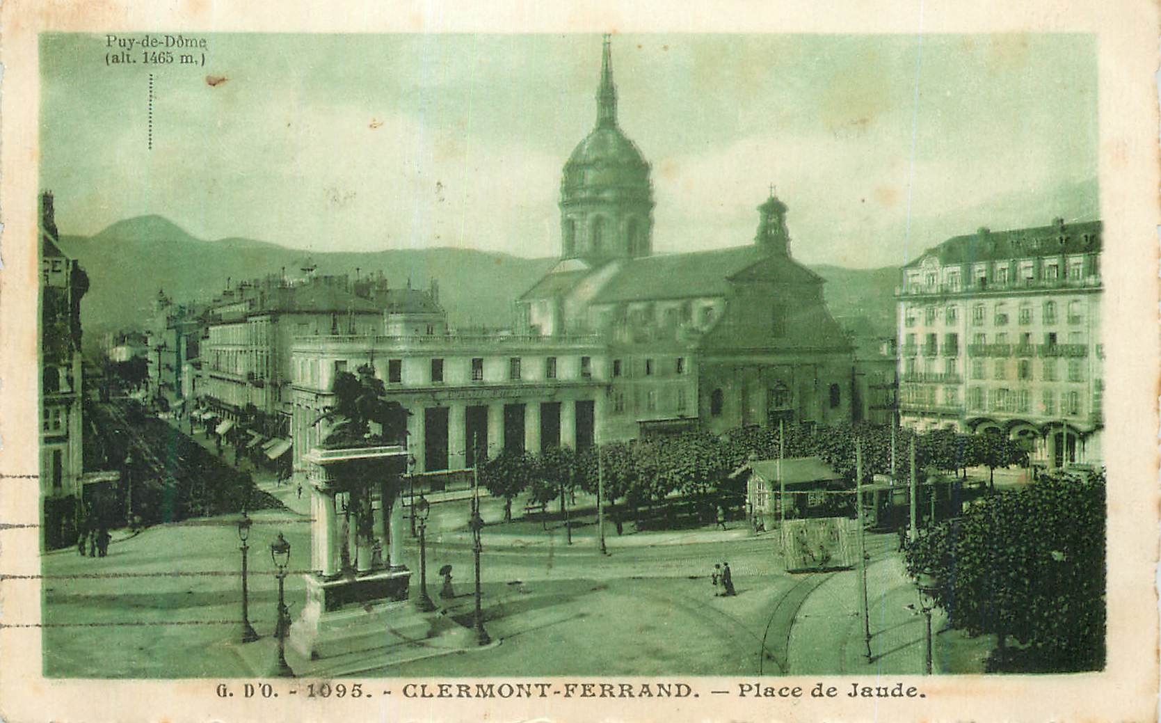CPA Puy-De-Dome Clermont Ferrand Place de Jaude