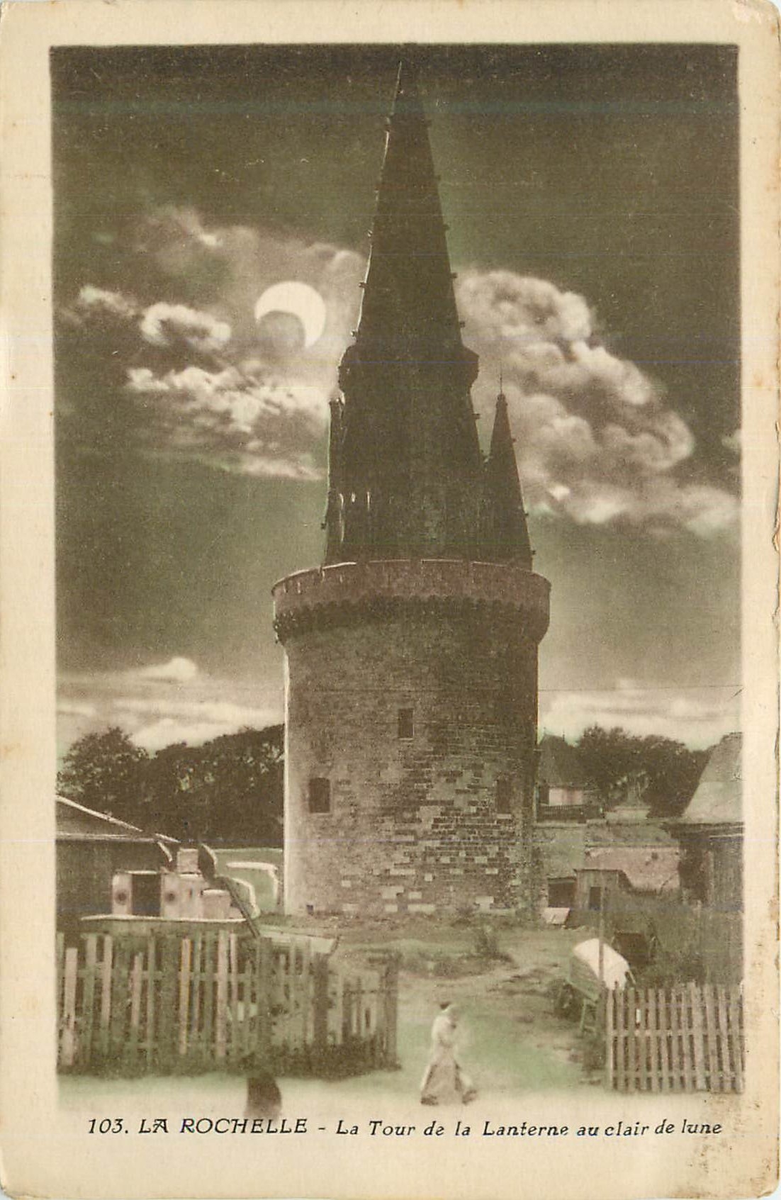 CPA La Rochelle La Tour de la Lanterne au clair de lune