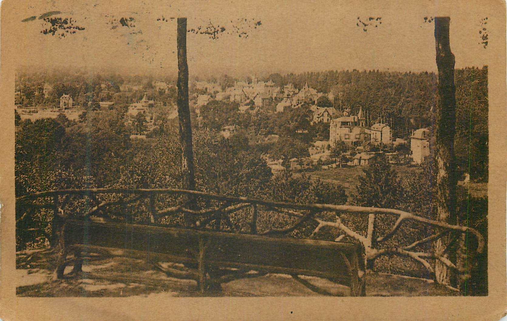 CPA Bagnoles-de-l'Orne Vue sur Tesse-la-Madeleine