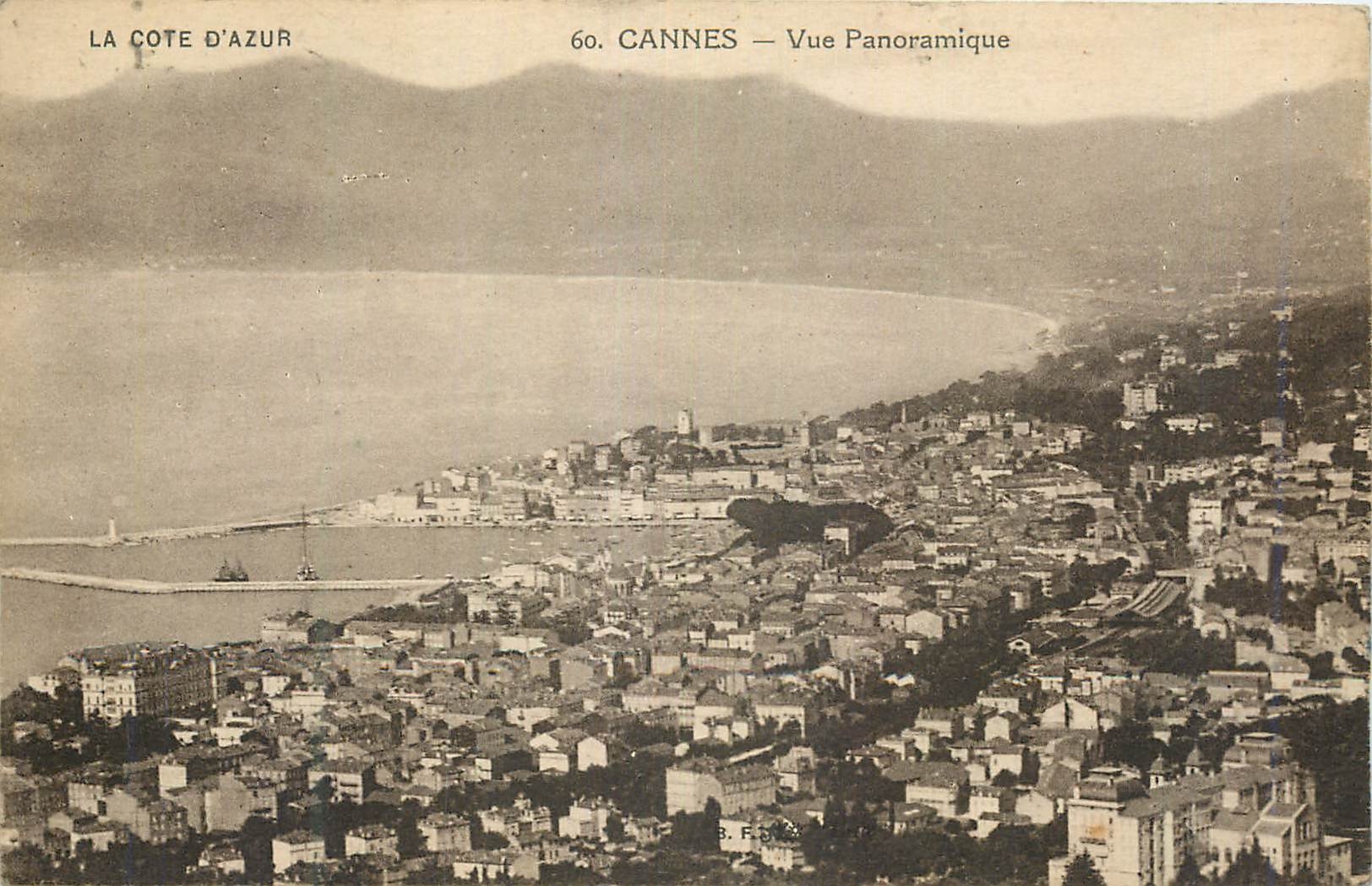 CPA La Cote d'Azur Cannes Vue panoramique