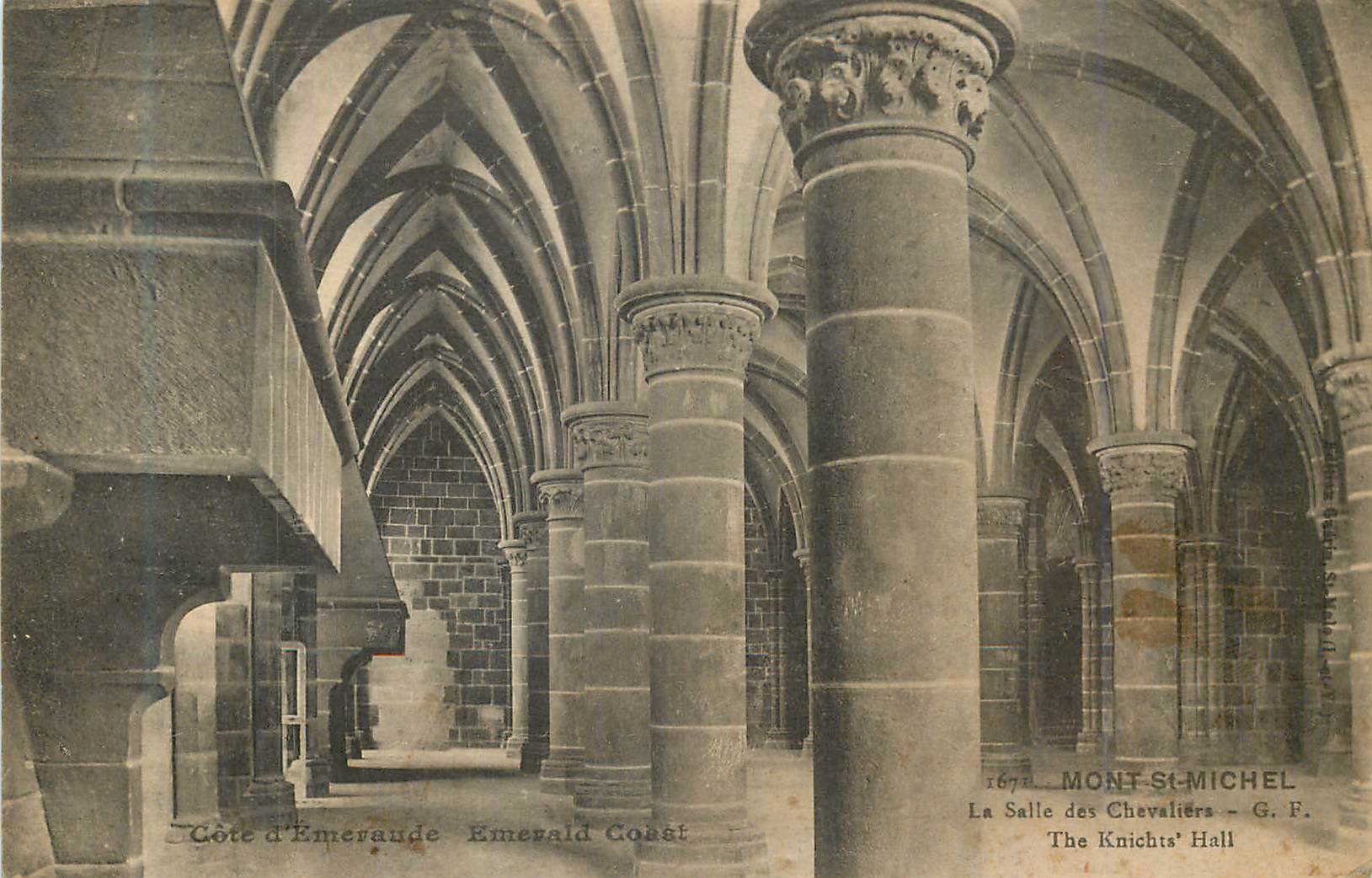 CPA Mont Saint-Michel La Salle des Chevaliers