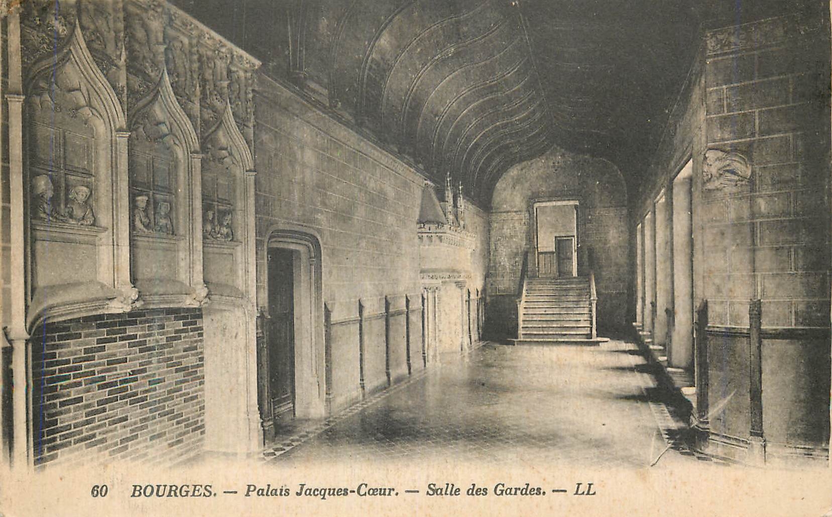 Bourges — Palais Jacques-Cœur — Salle des Gardes — LL