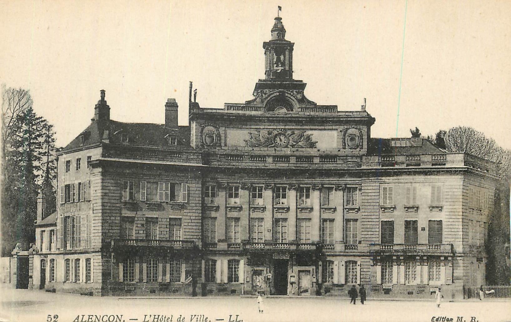 CPA Alencon L'Hotel de Ville
