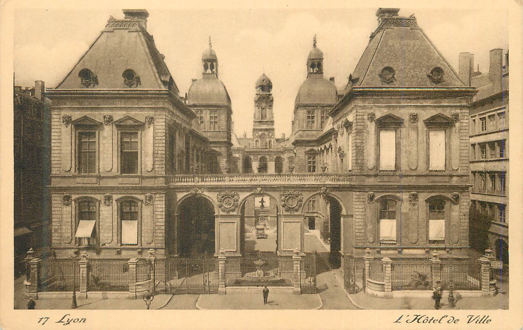 CPA Lyon l'Hotel de ville