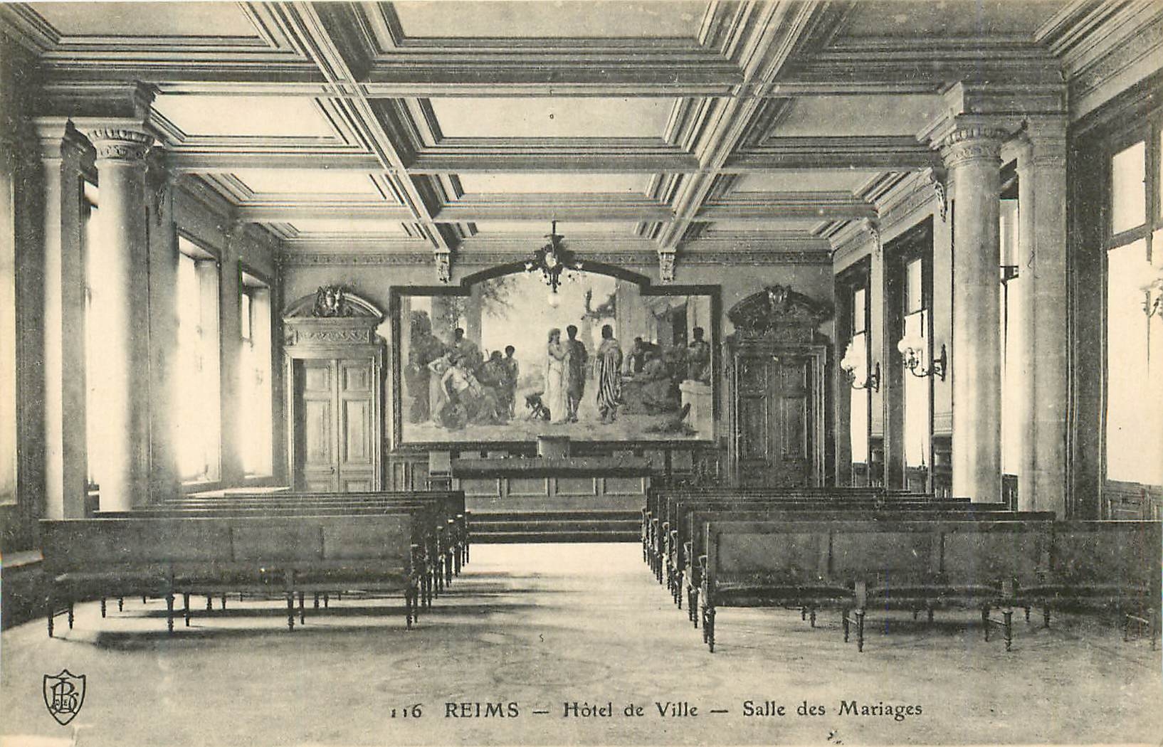 CPA Reims Hotel de Ville Salle des Mariages