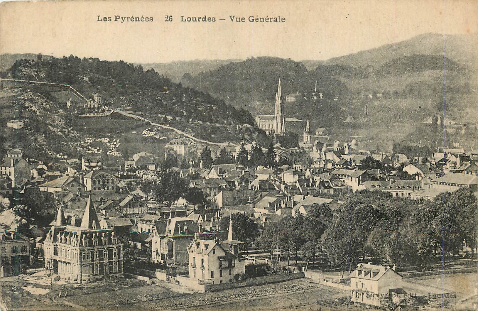 CPA Lourdes Vue generale 