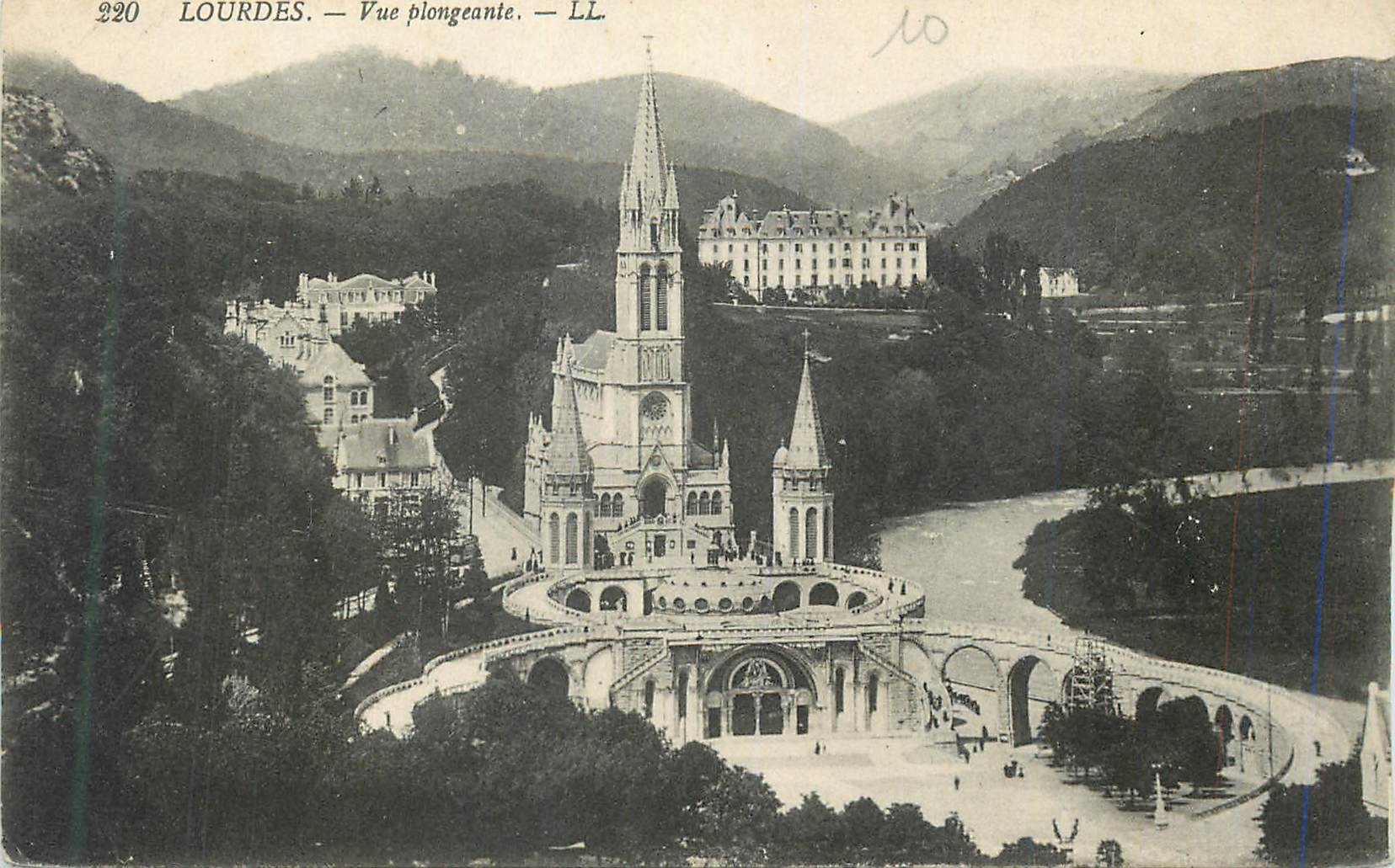 CPA Lourdes Vue plongeante 