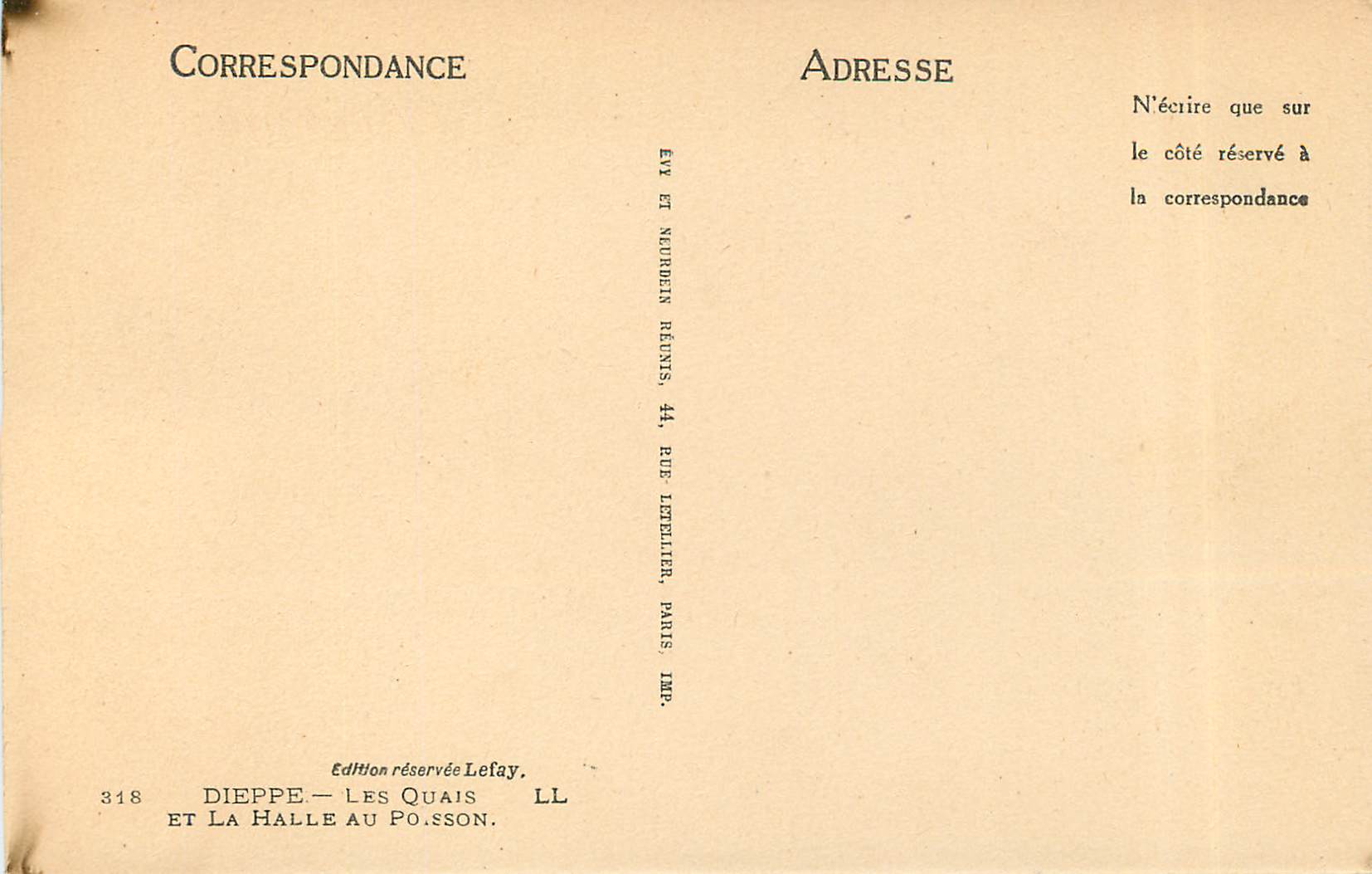 CPA Dieppe Les quais et la Halle au Poisson ateaux — Rückseite