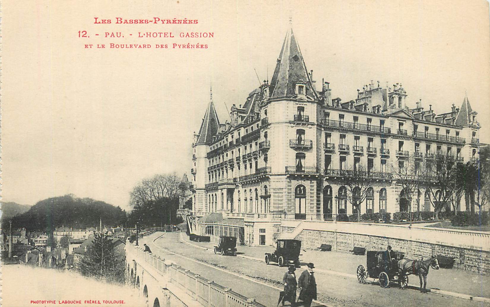 Pau - L'Hôtel Gassion et le Boulevard des Pyrénées — Phototypie Labouche Frères, Toulouse