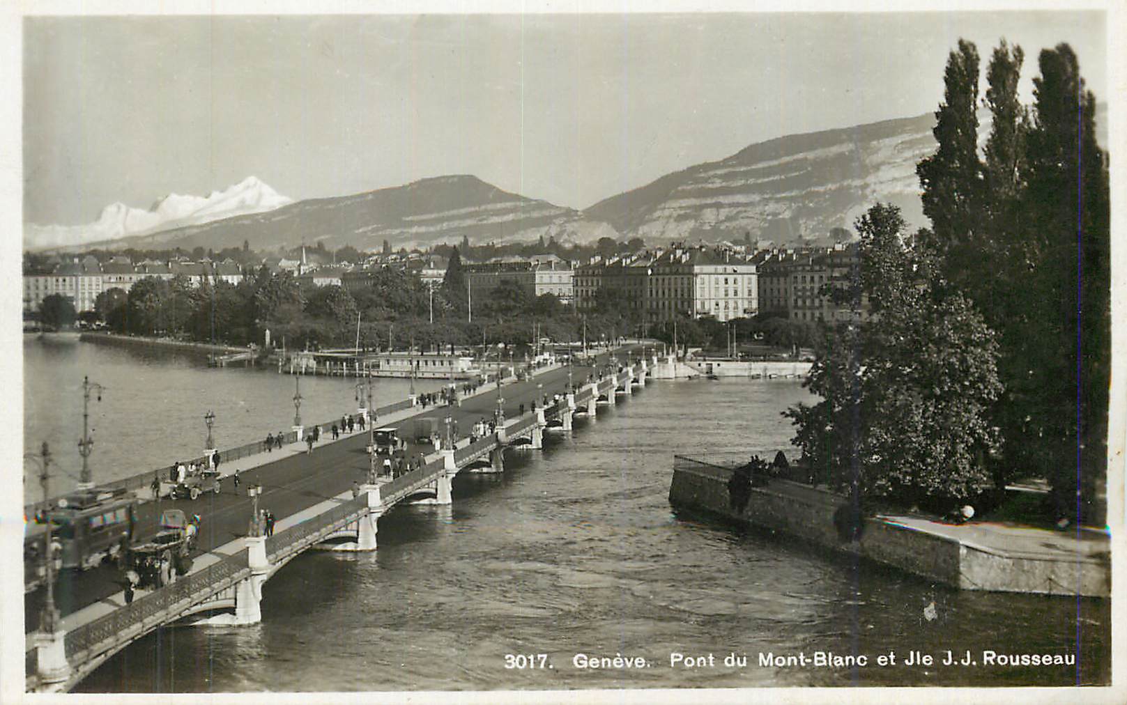 CPM Geneve Pont du Mont Blanc et Ile JJ Rousseau 