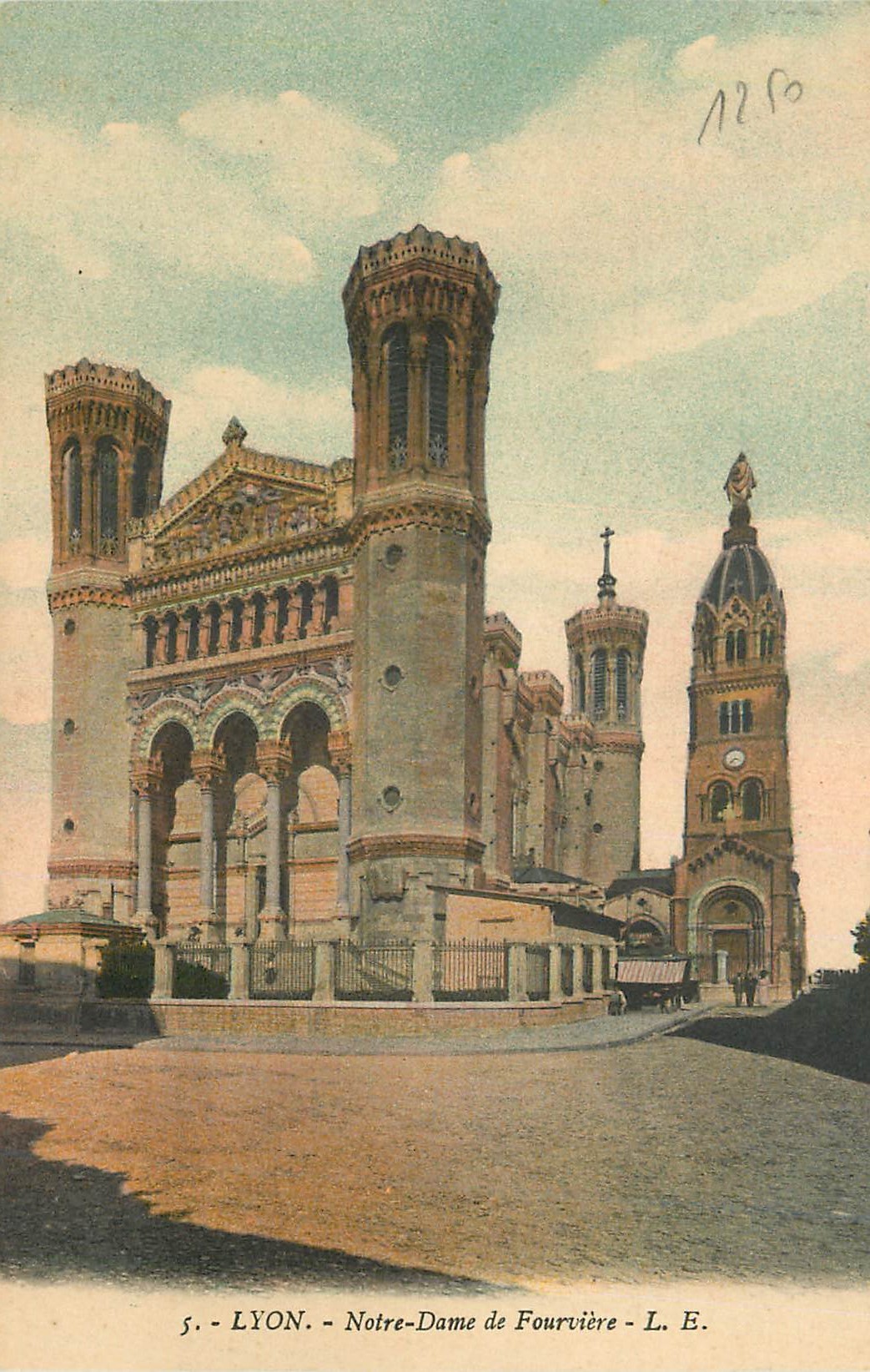CPA Lyon Notre Dame de Fourviere 