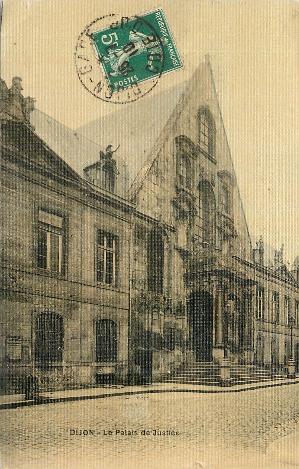 CPA Dijon Le Palais de Justice (carte toilee)