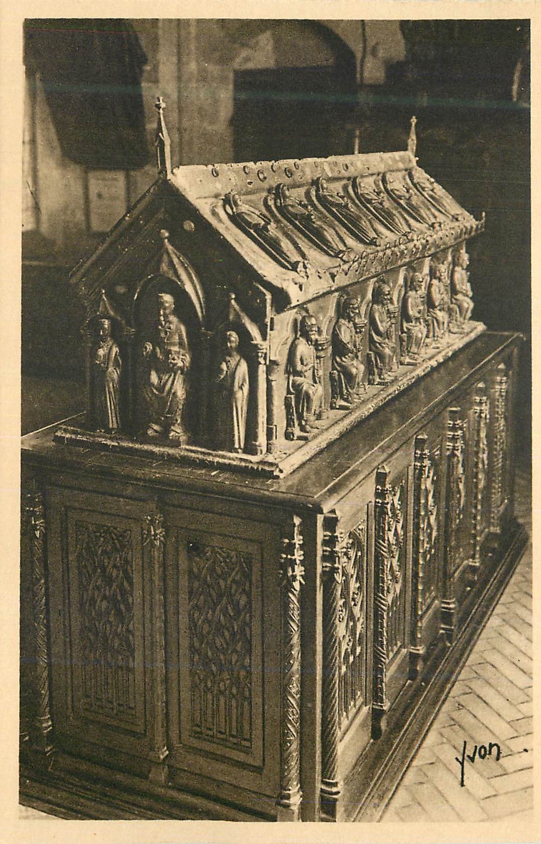 CPA Chateau de Langeais Chasse en  bois dore 