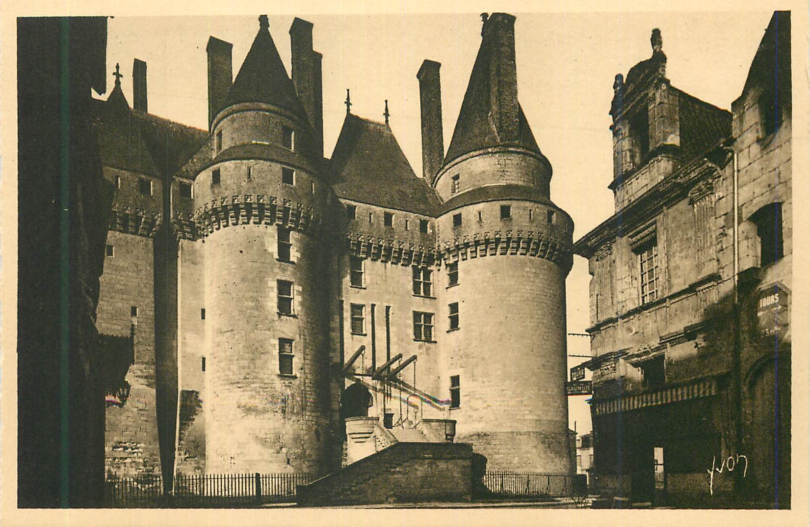 CPA Chateau de Langeais L Entree 
