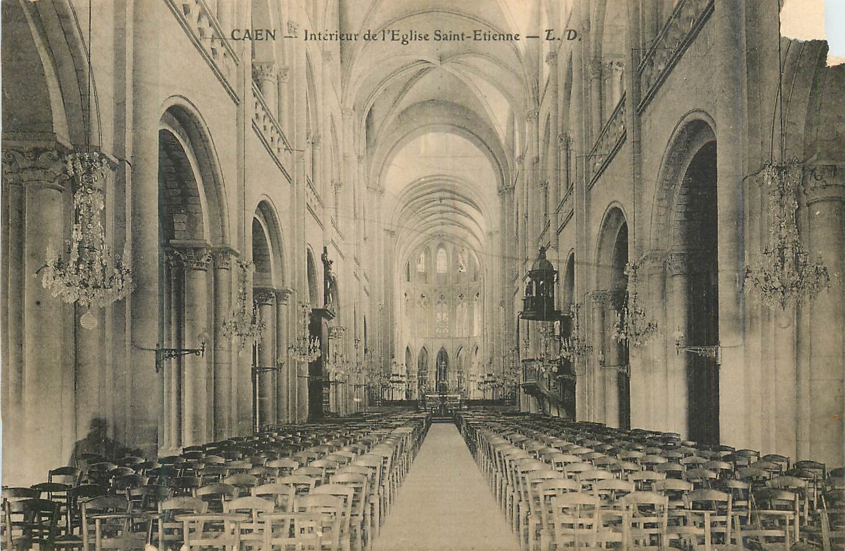 CPA Caen Interieur de l Eglise Saint Etienne 