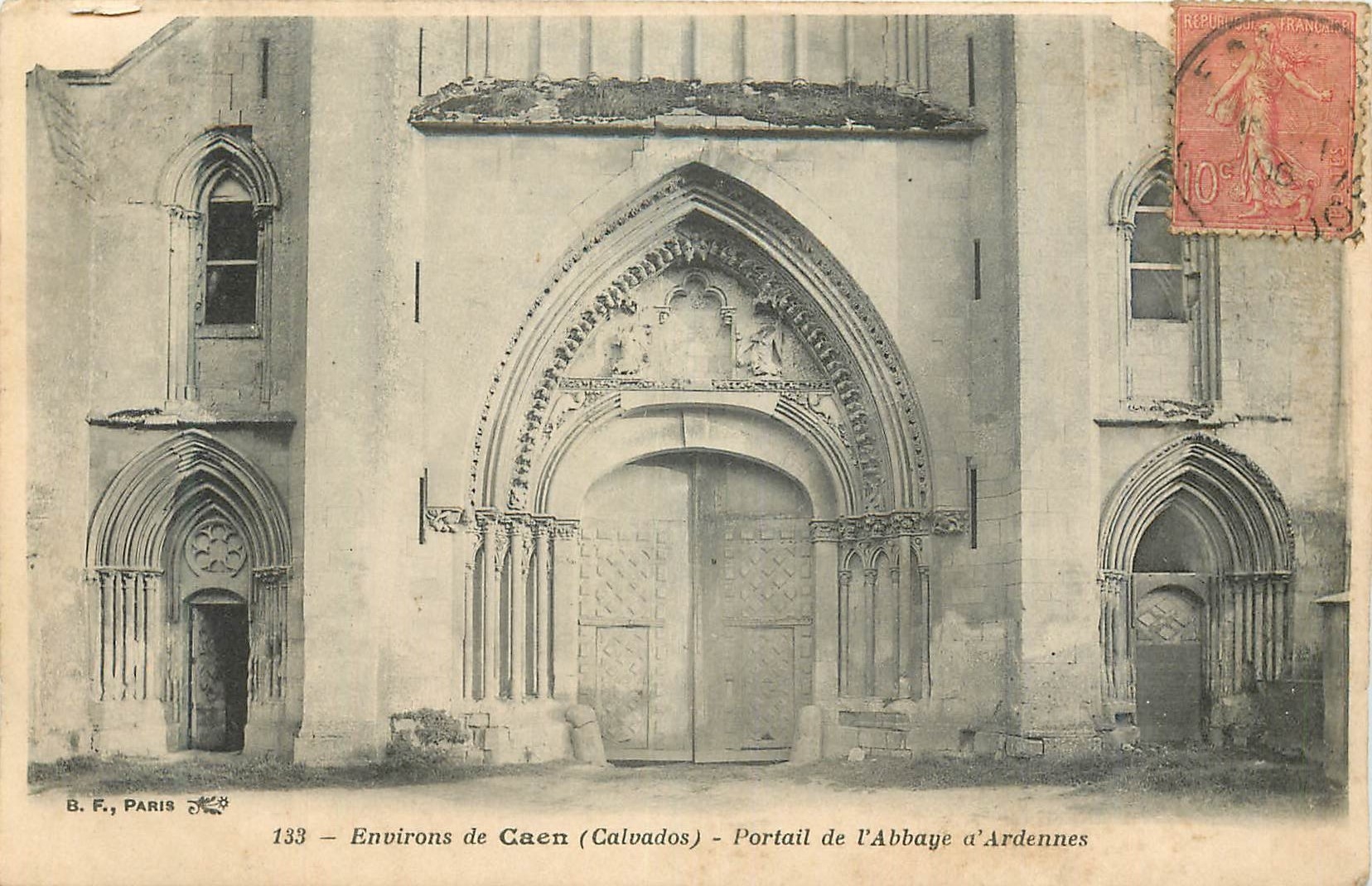 CPA Environs de Caen Calvados Portail de l Abbaye d Ardennes 