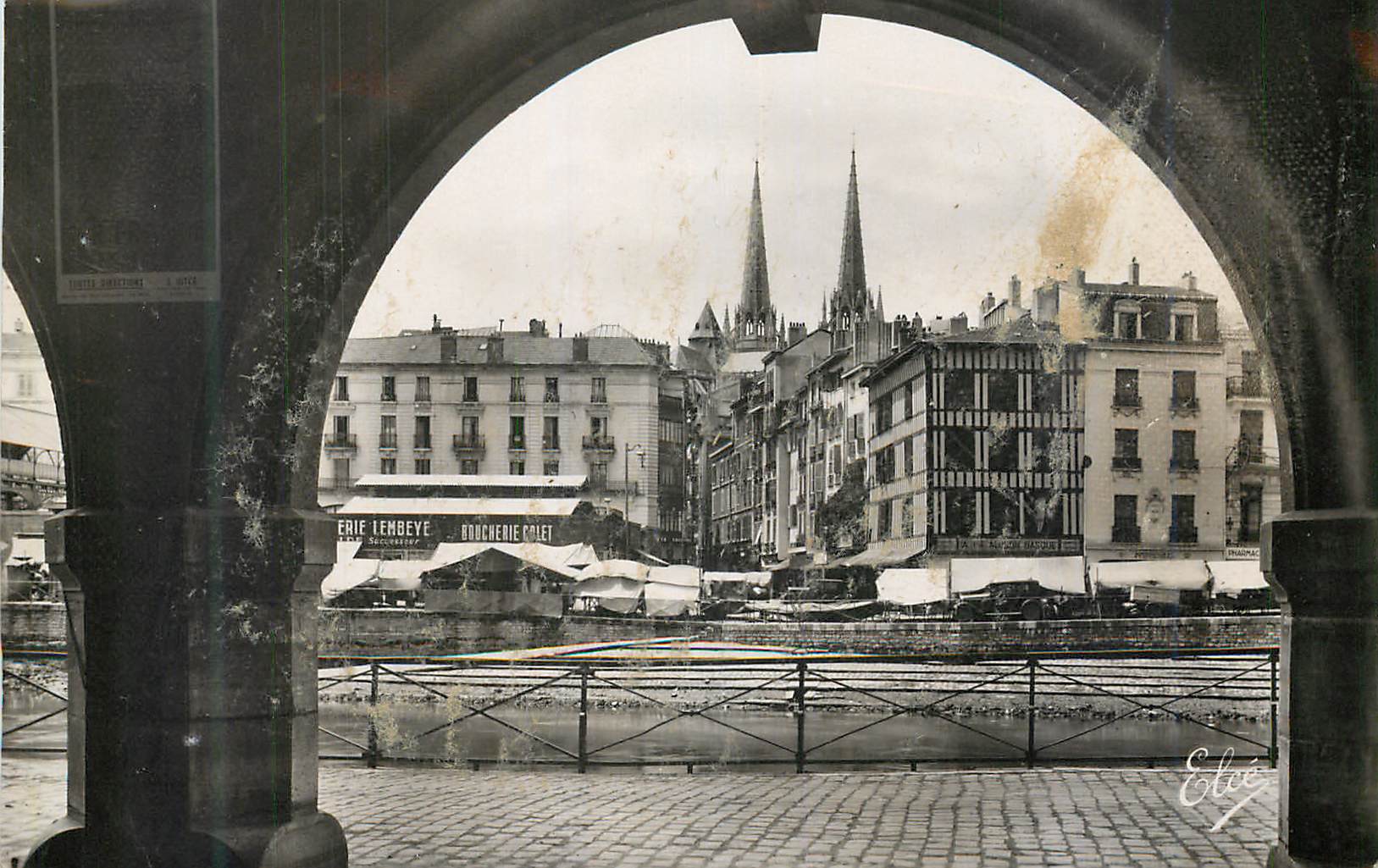 Vue du cours de la Nive à Bayonne — éditeur L. Chaigneau, n° 526