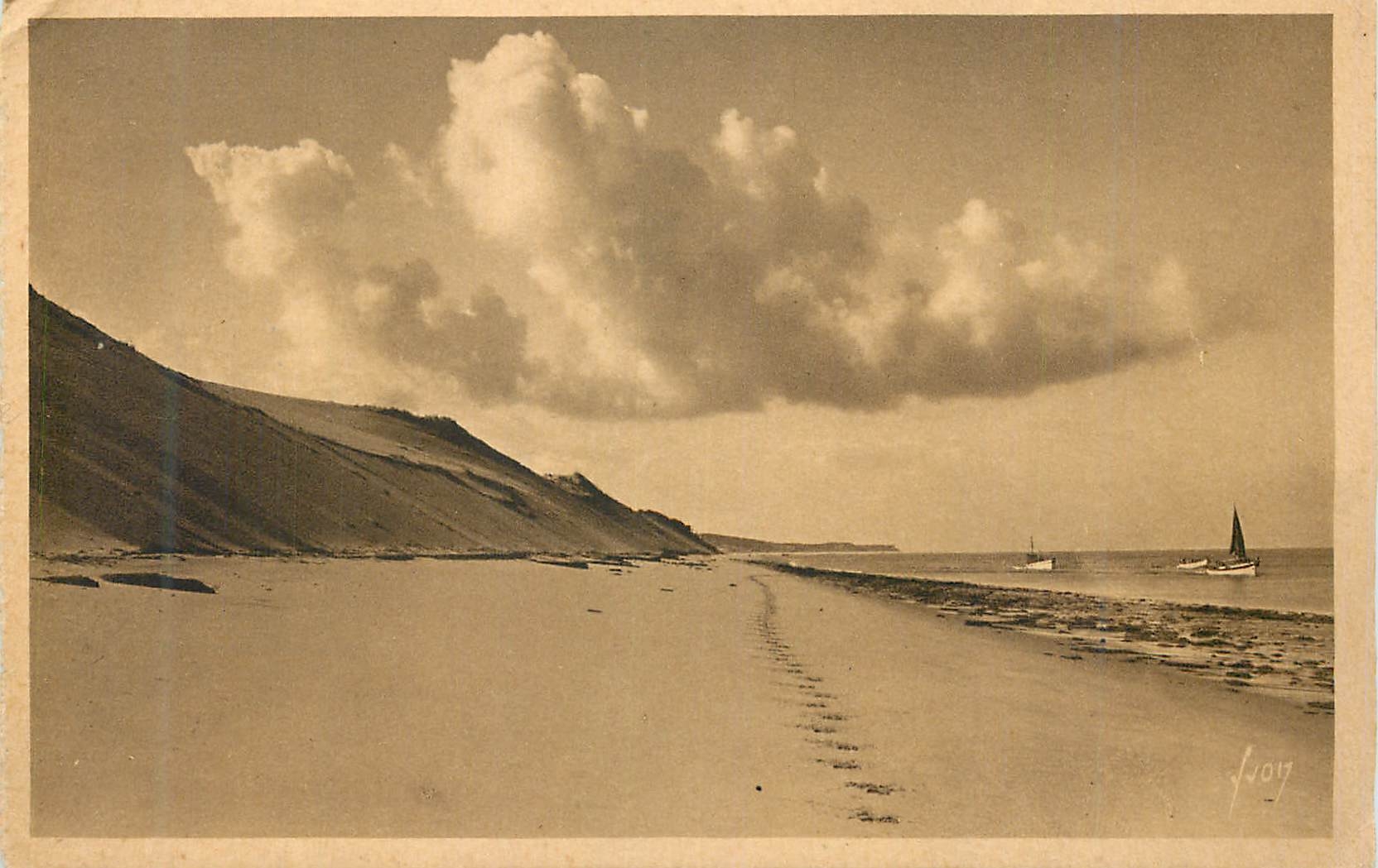 CPA Arcachon Gironde Vers la mer Les grandes dunes du Sabloney 