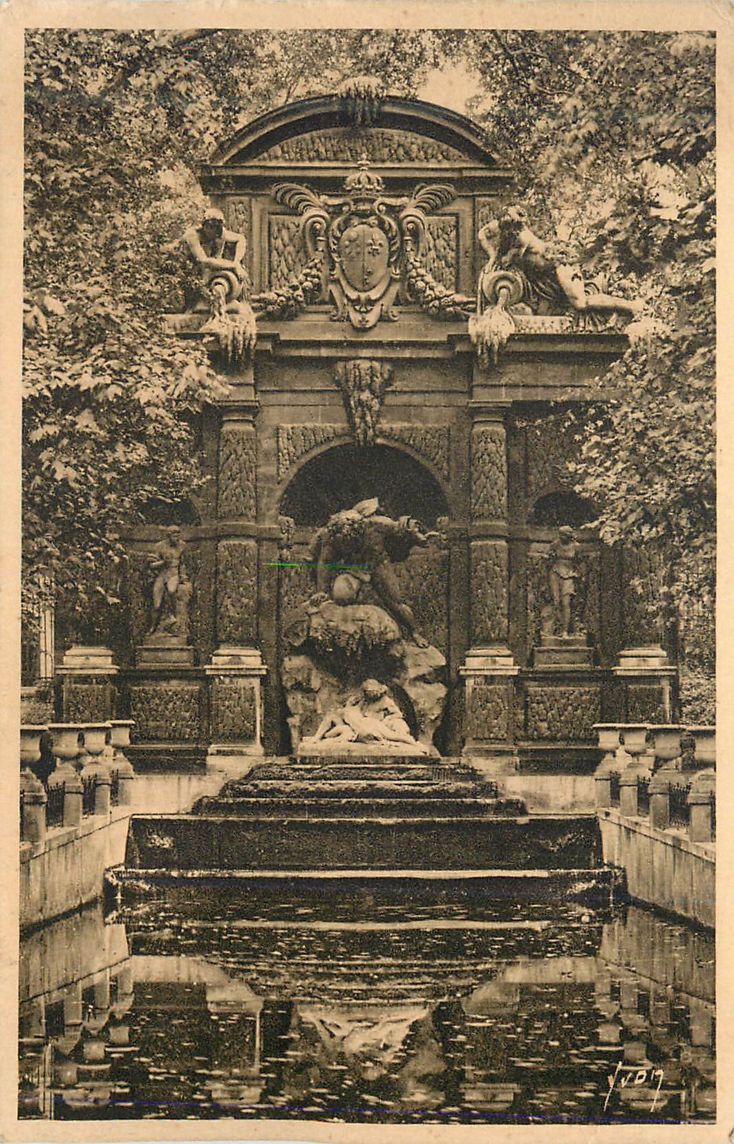 CPA Paris Fontaine Medicis Jardin du Luxembourg 