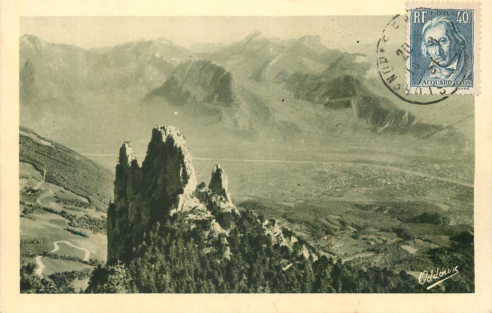 CPM Dauphine Vue sur Grenoble et le massif de la Chartreuse 