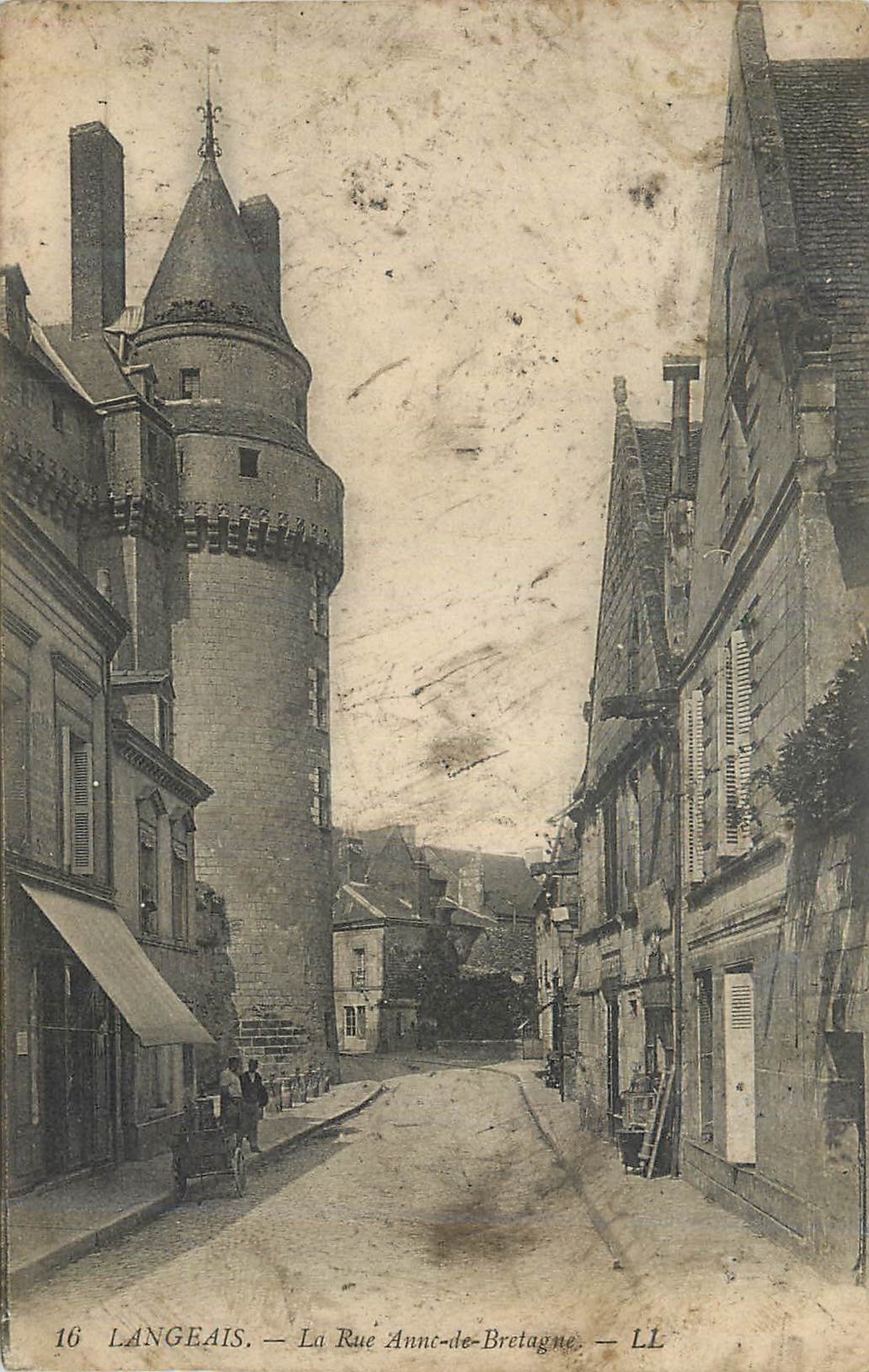 CPA Langeais La Rue Anne de Bretagne 