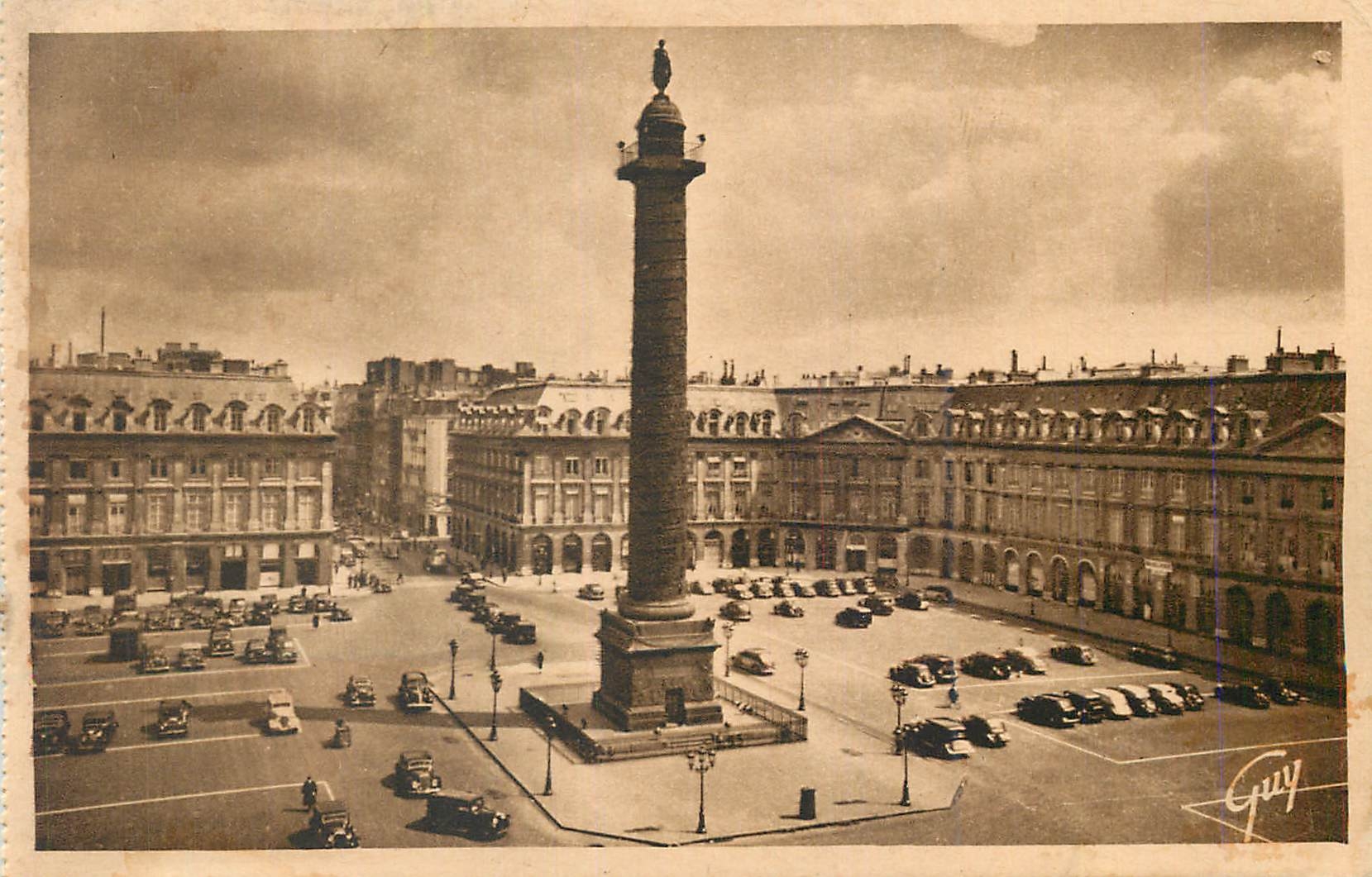 CPA Paris et ses Merveilles Place Vendome et Colonne de la Grande Amee 