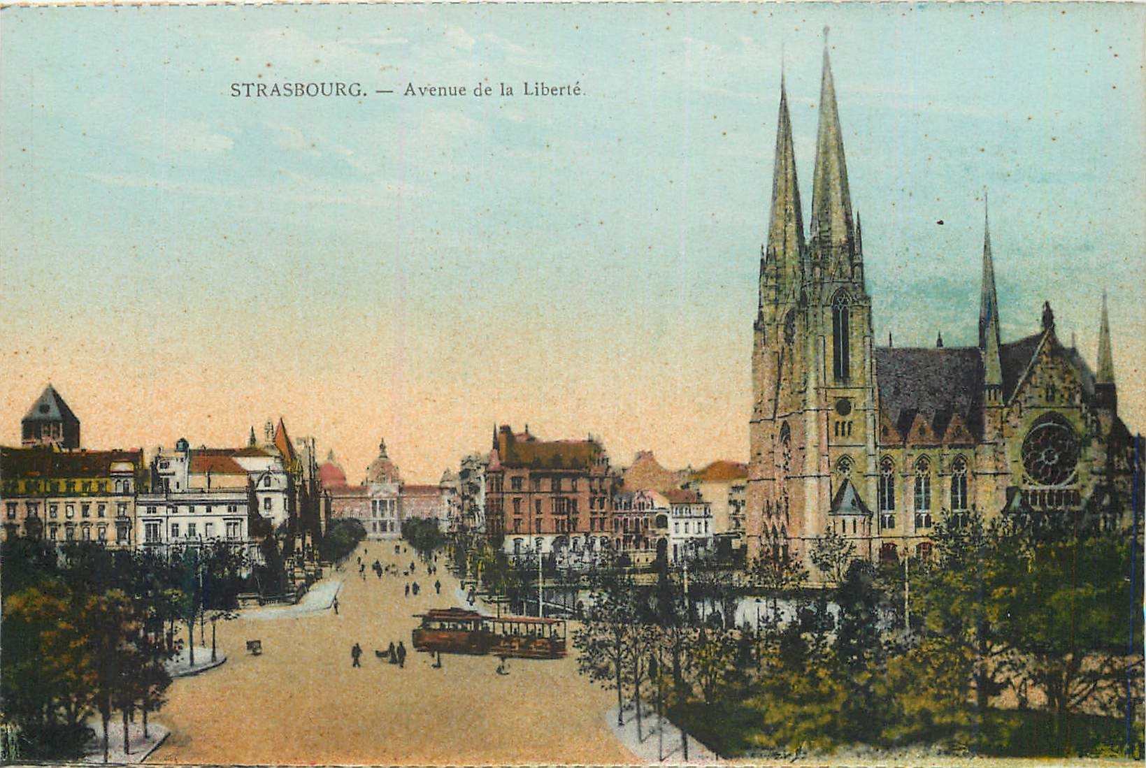 CPA Strasbourg Avenue de la Liberte 