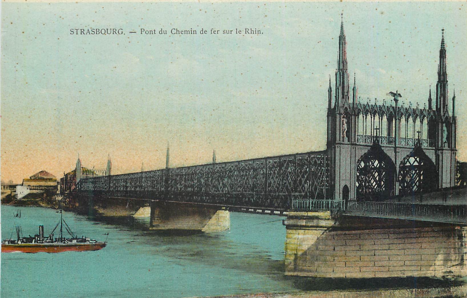 CPA Strasbourg Pont du chemin de fer sur le Rhin Bateau