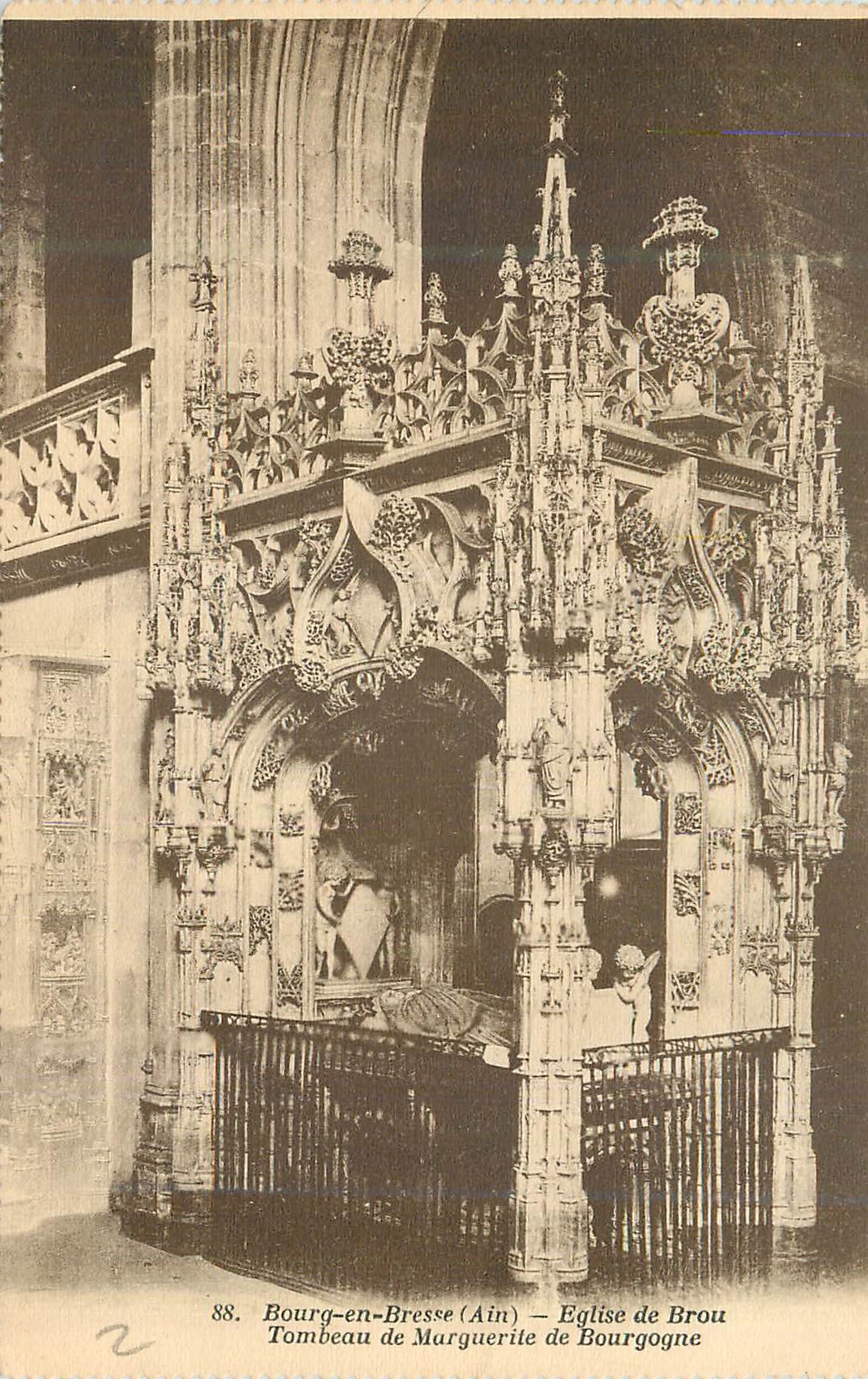 CPA Bourg en Brese Ain Eglise de Brou Tombeau de Marguerite de Bourgogne 