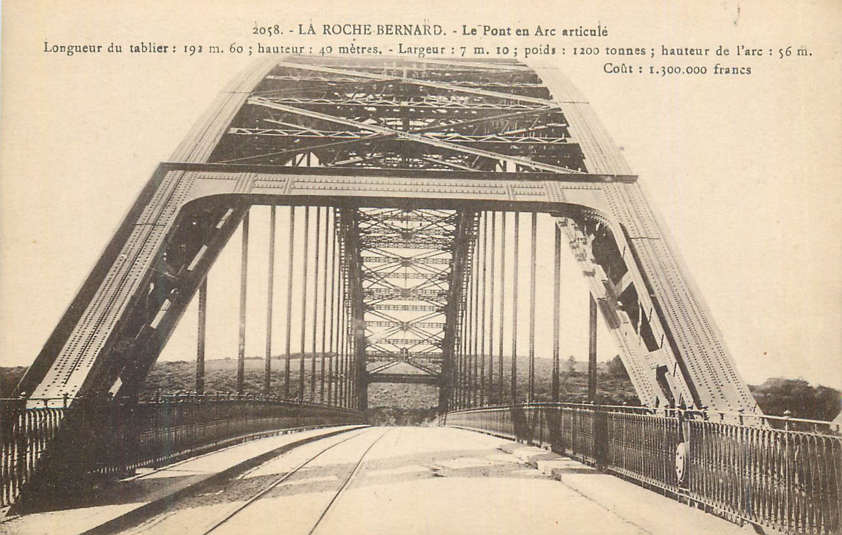CPA La Roche Bernard Le Pont en Arc articule 