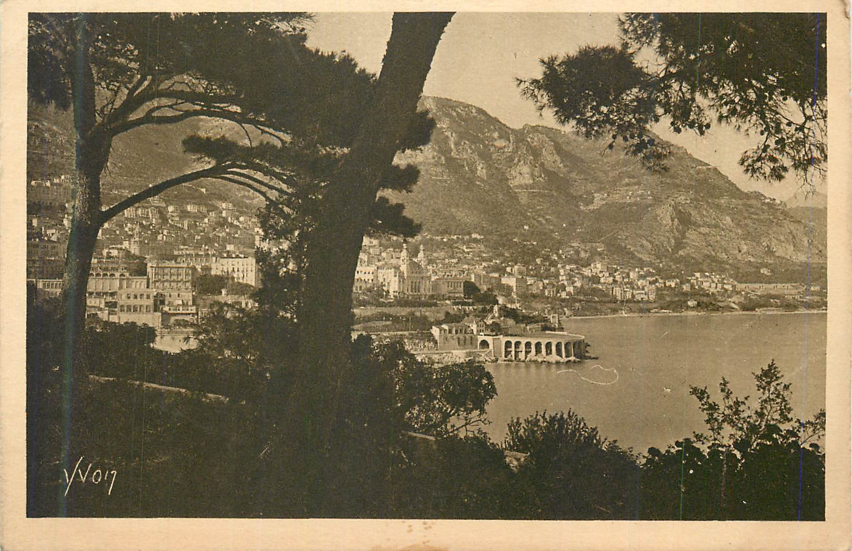 CPA Monte Carlo Alpes Maritimes Vue generale prise de Monaco 