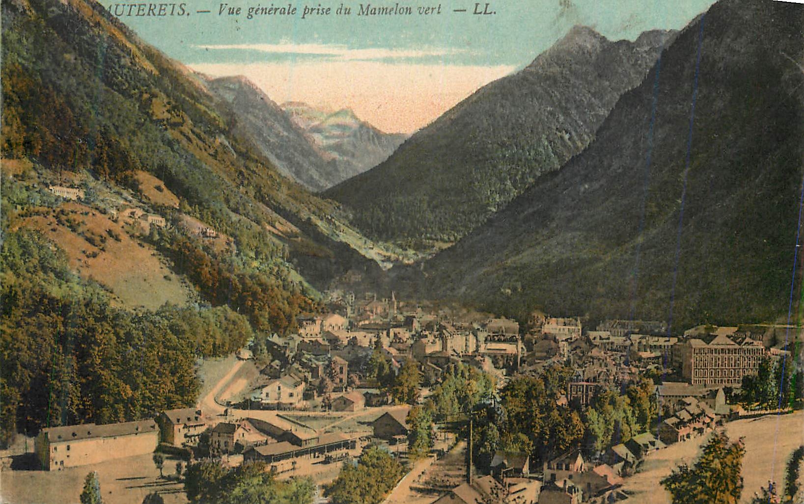 CPA Cauterets Vue generale prise du Mamelon vert Jeux Olympiques