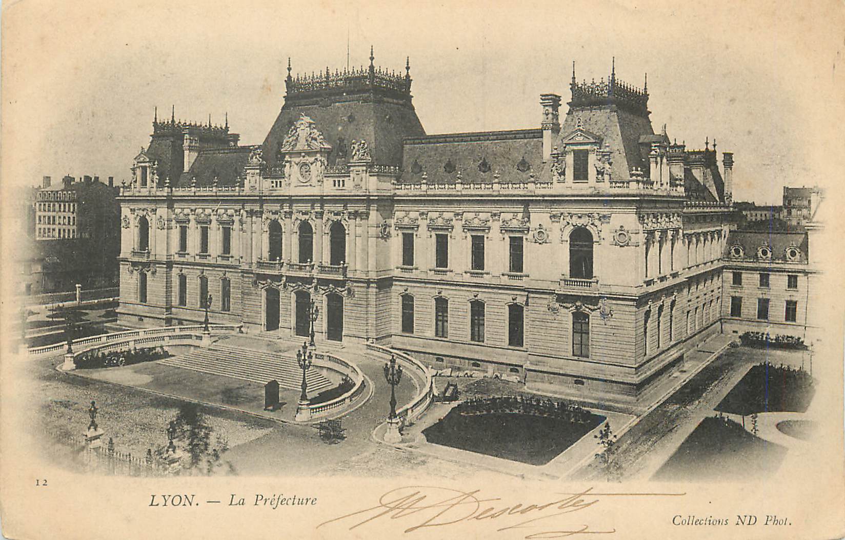 CPA Lyon La Prefecture 