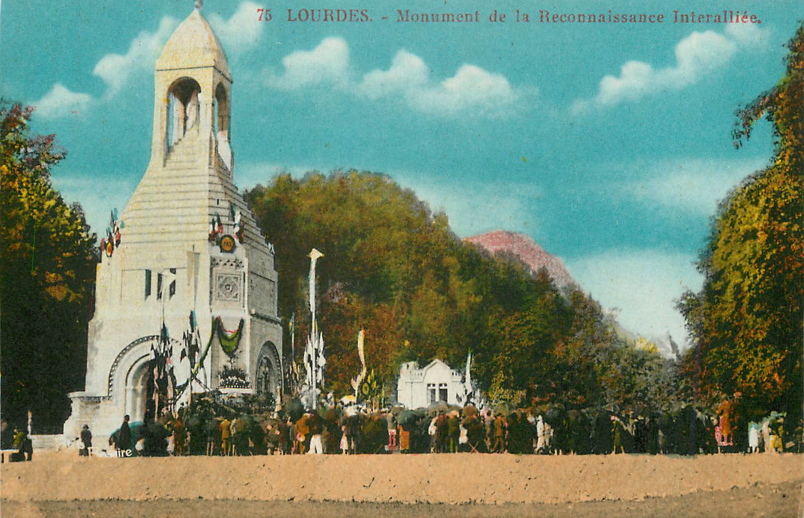 CPA Lourdes Monument de la Reconnaissance Interallie 