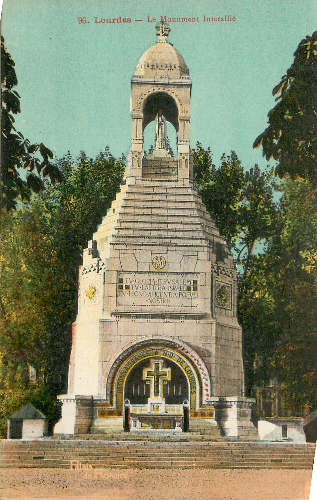 CPA Lourdes Le Monument Interallie 