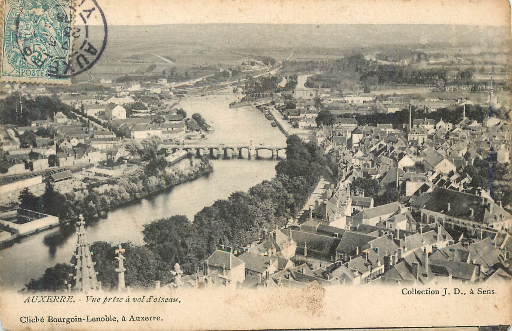 CPA Auxerre Vue prise a vol d oiseau 