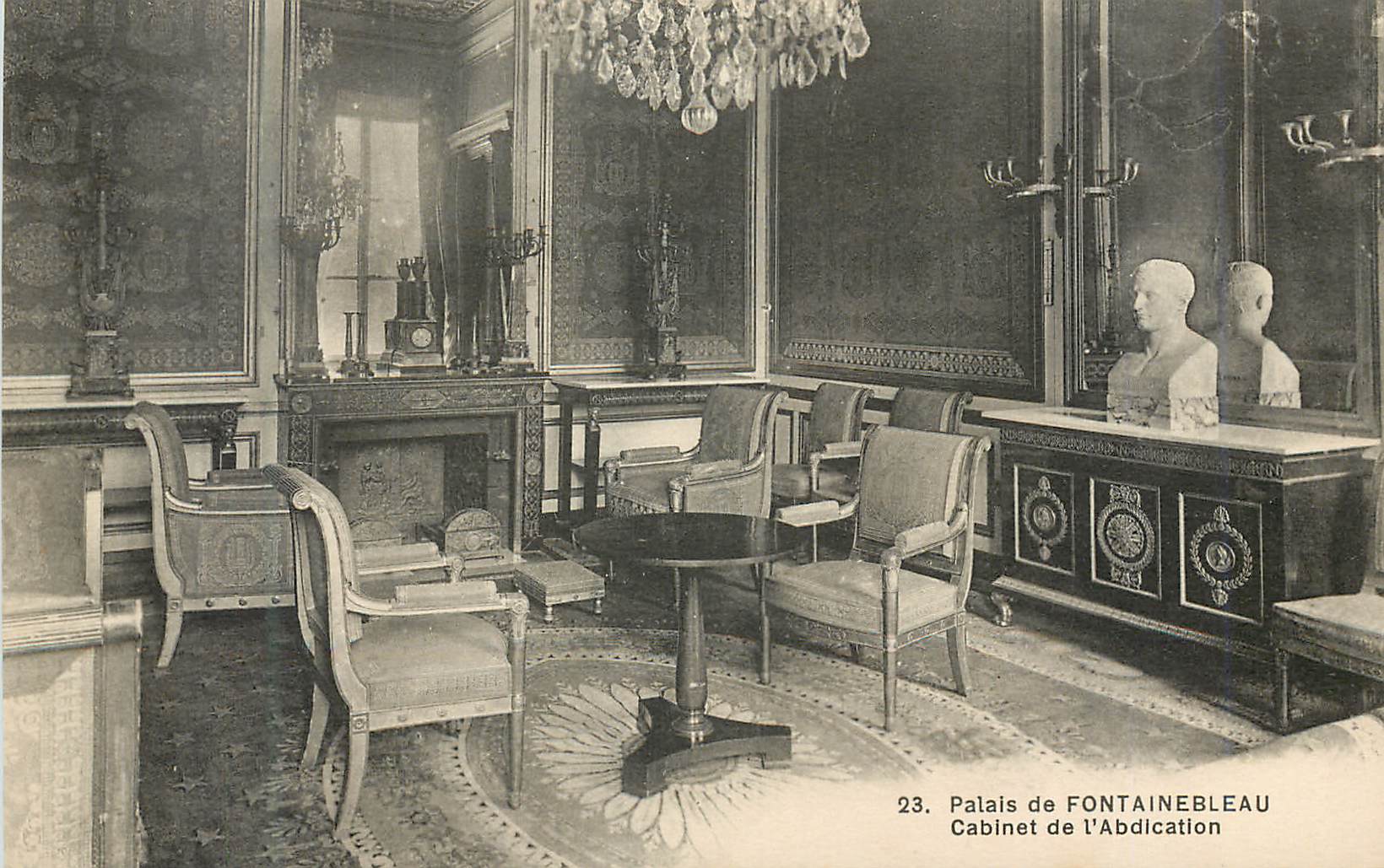 Schloss FONTAINEBLEAU — Cabinet der Abdikation — n°23
