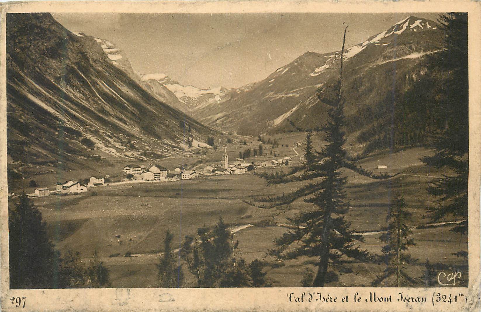 Val d'Isère et le Mont Iséran (3241m) — vue panoramique — Cap, n°297