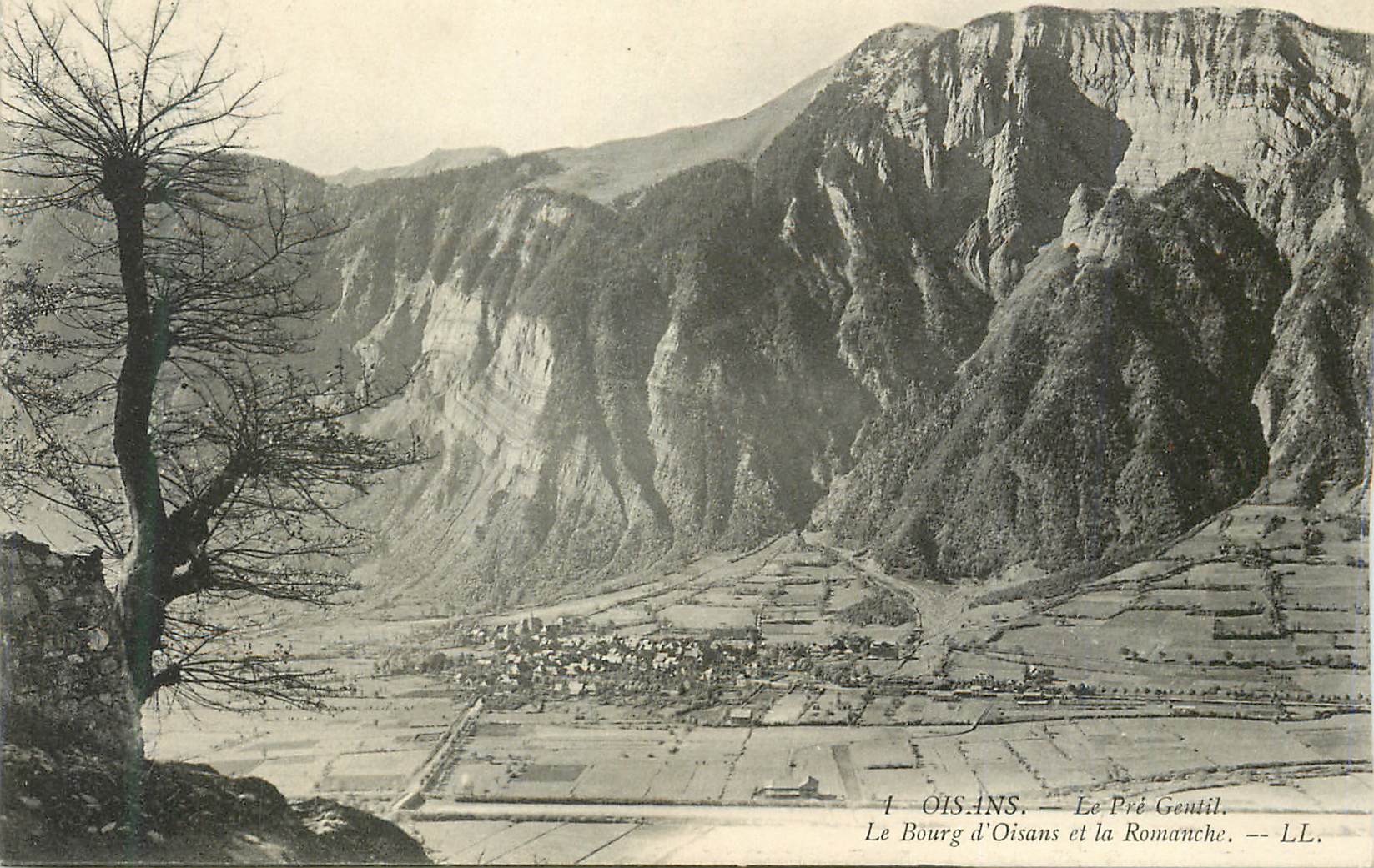 CPA Oisans Le Pre Gentil Le Bourg d'Oisans et la Romanche 