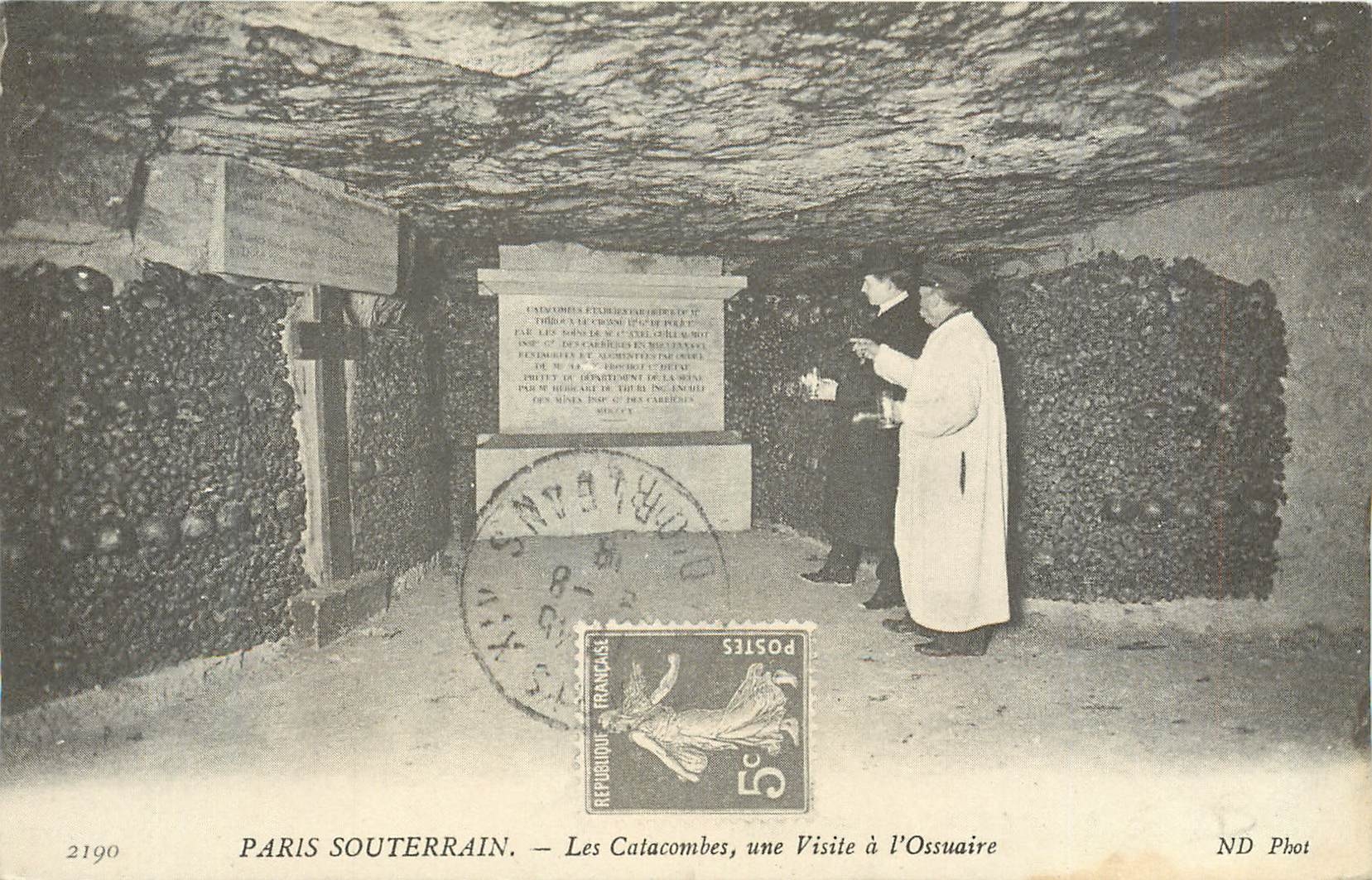 REPRO Paris Souterrain Les Catacombes une Visite a l Ossuaire 