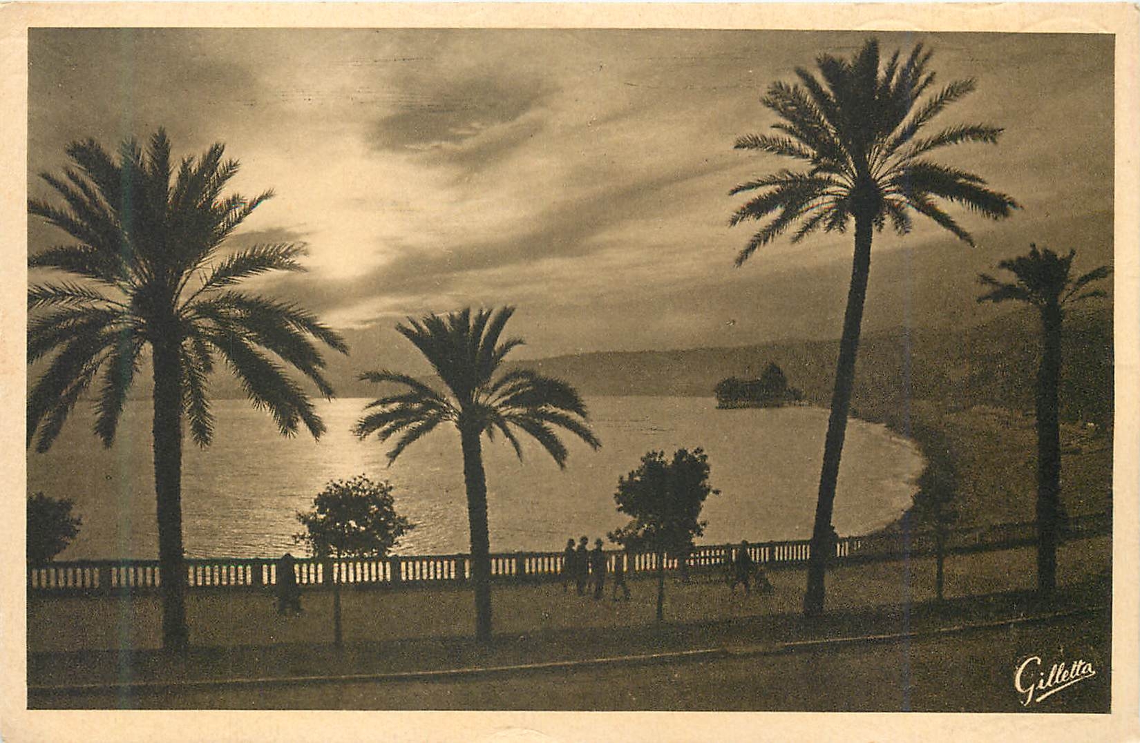 CPA Nice Crepuscule sur la Mer 