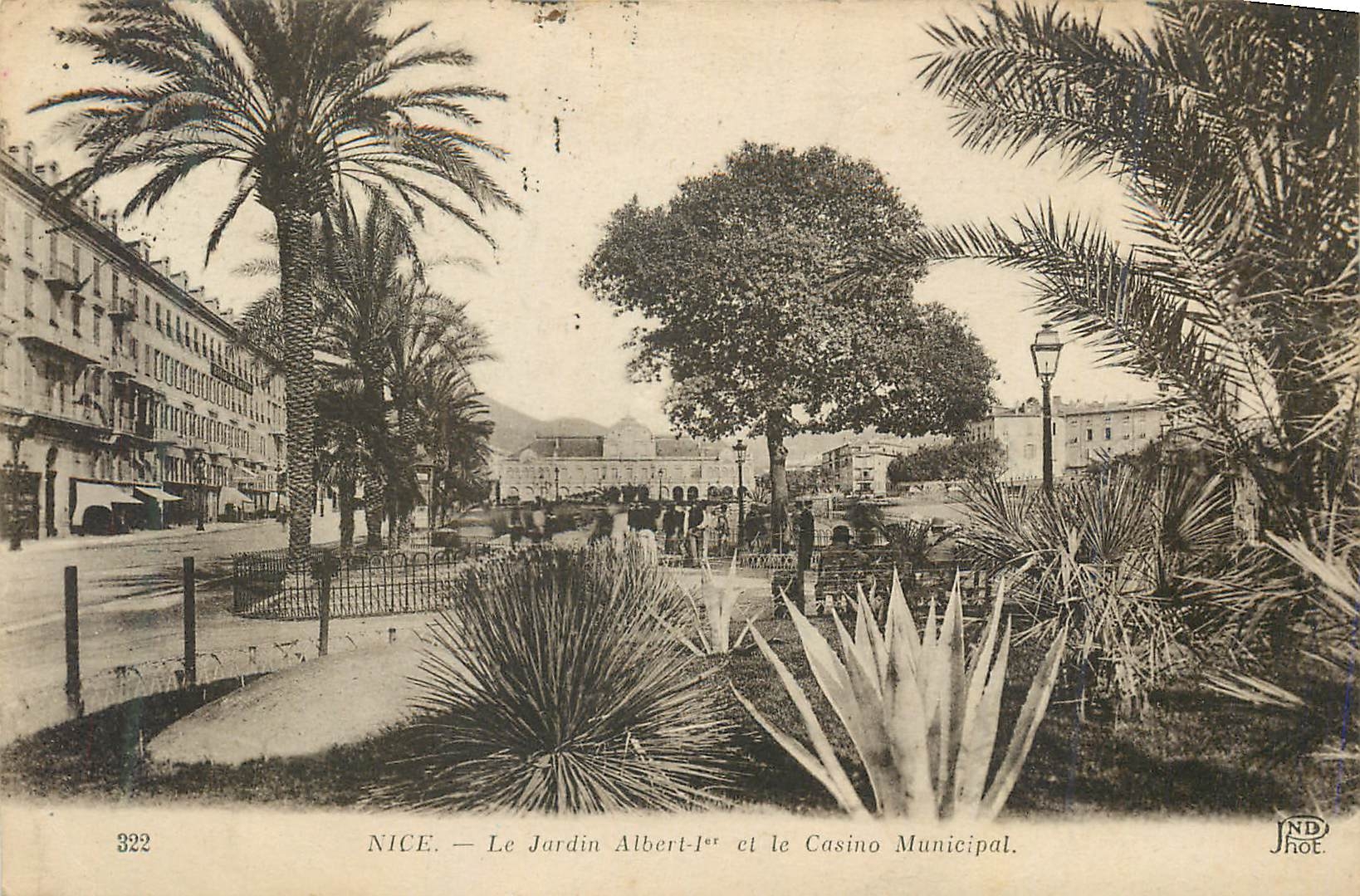 CPA Nice Le Jardin Albert et le Casino Municipal 
