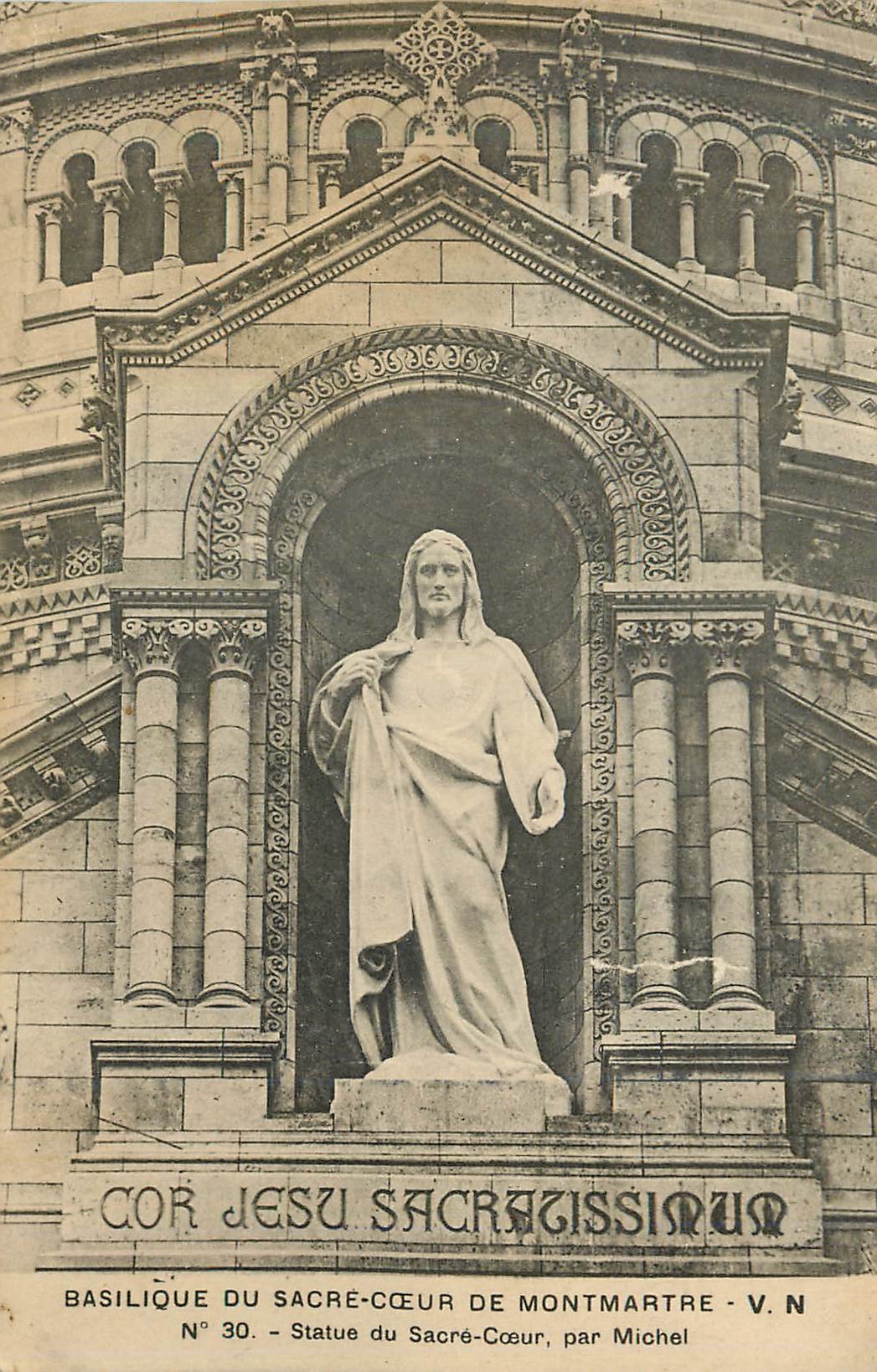 CPA Basilique du Sacre Coeur de Montmartre Statue du Sacre Coeur par Michael 